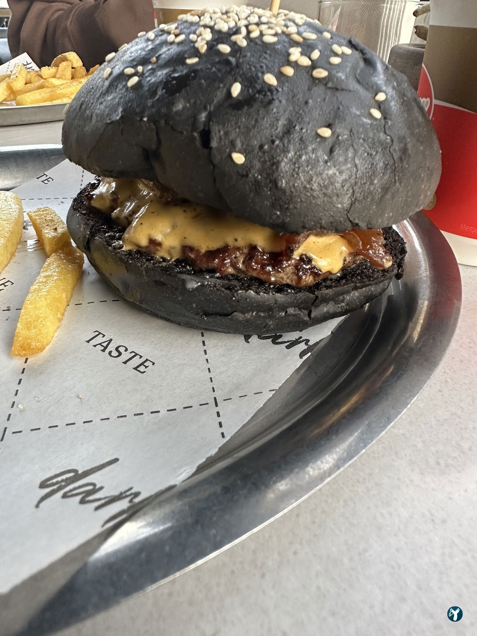 Dark Burger