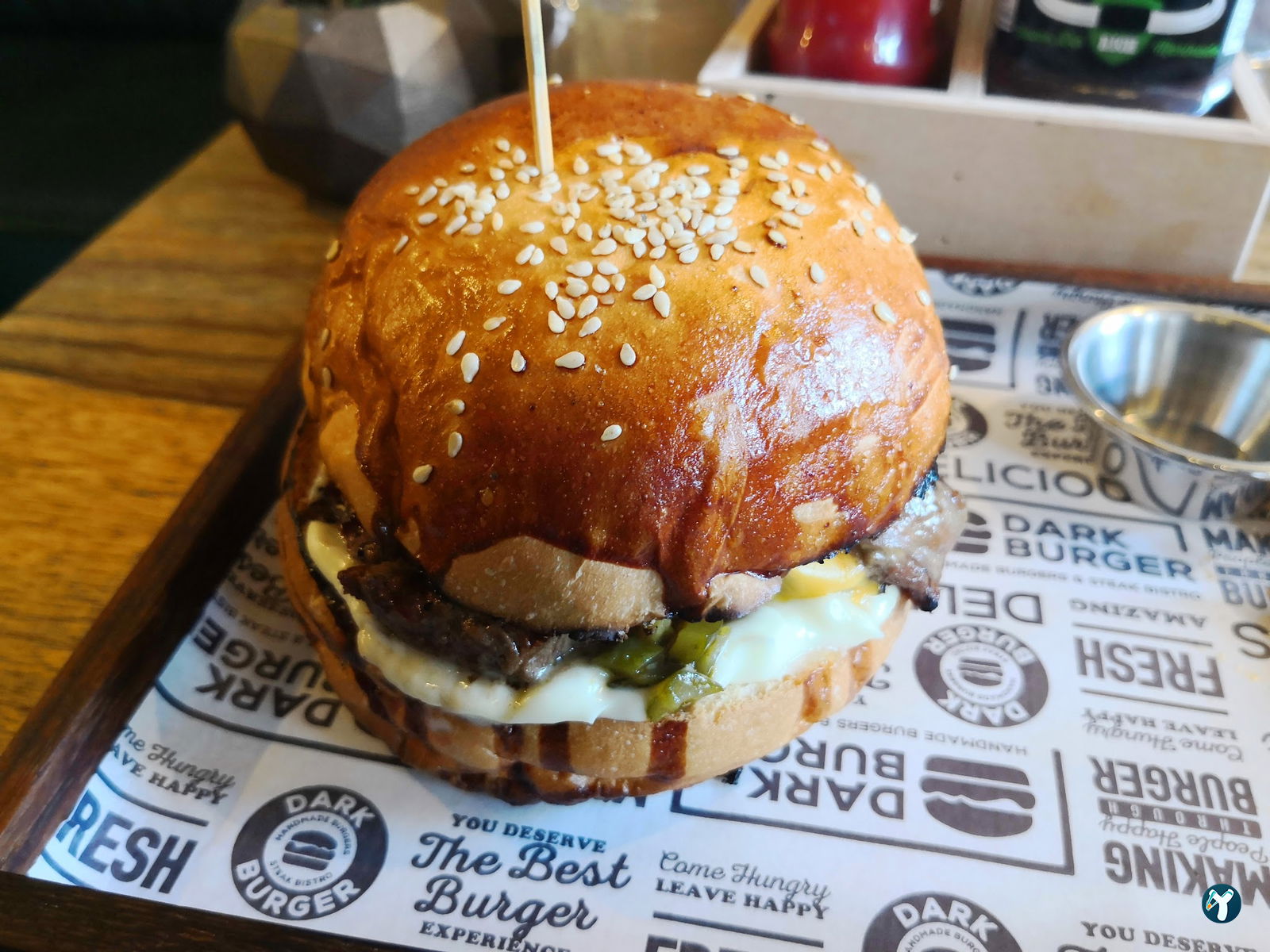 Dark Burger