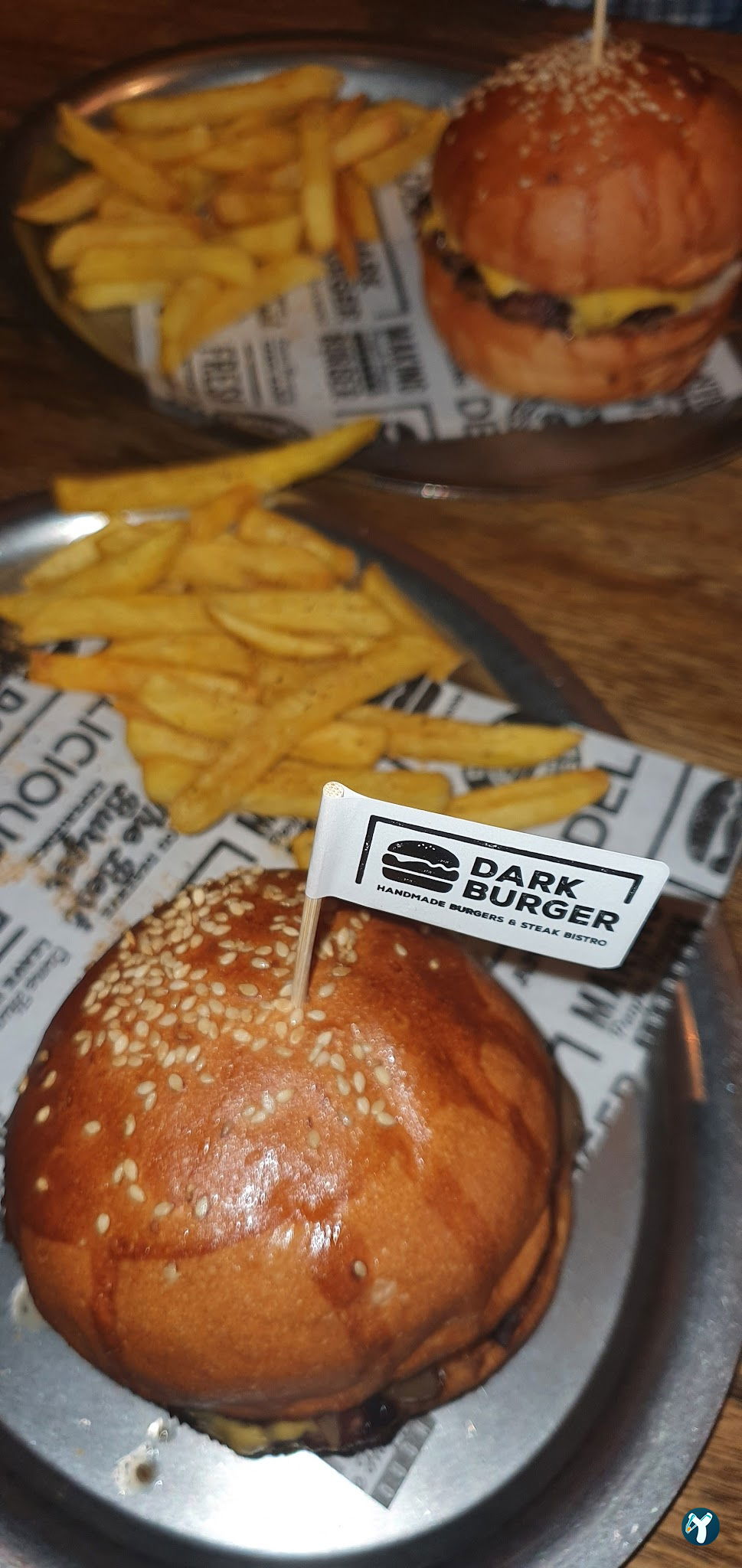 Dark Burger