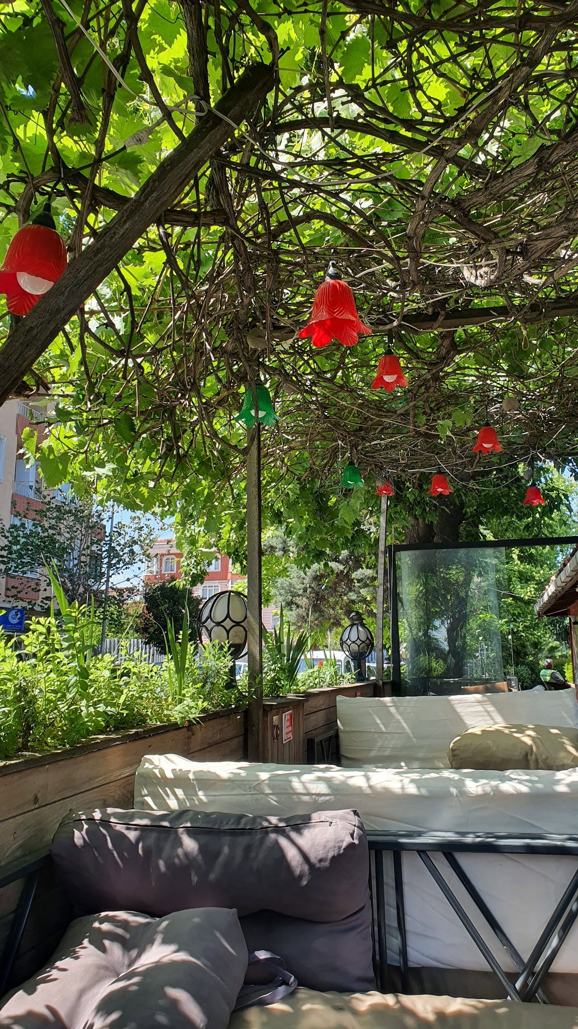 Cennet Bahçesi Cafe