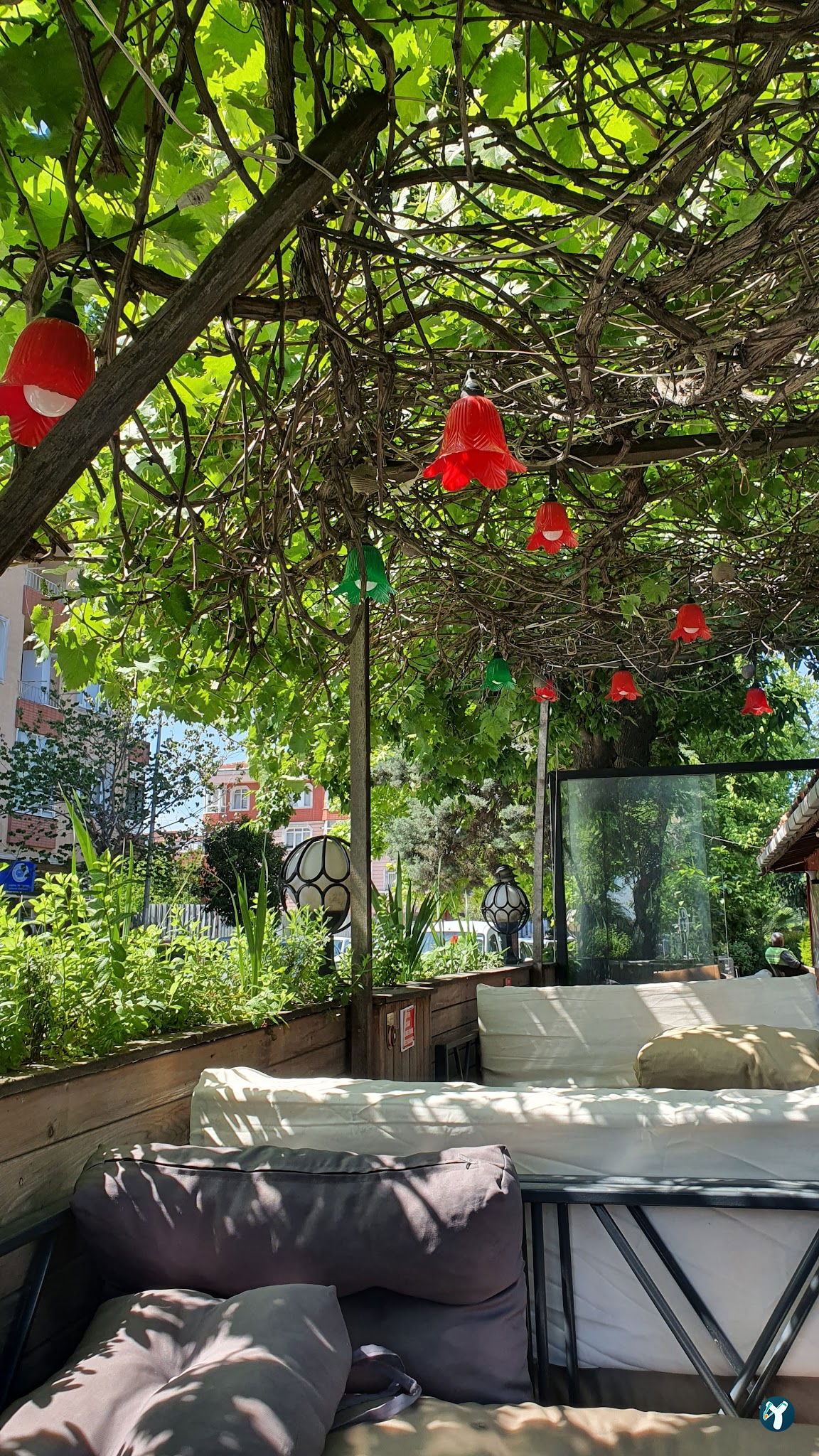 Cennet Bahçesi Cafe