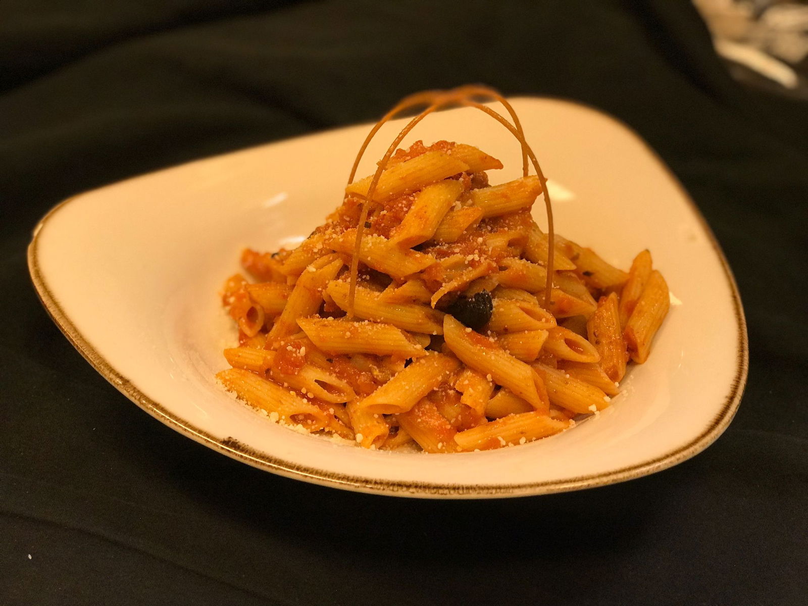 Maltepe Belediyesi Serenat Cafe Sosyal Tesisi