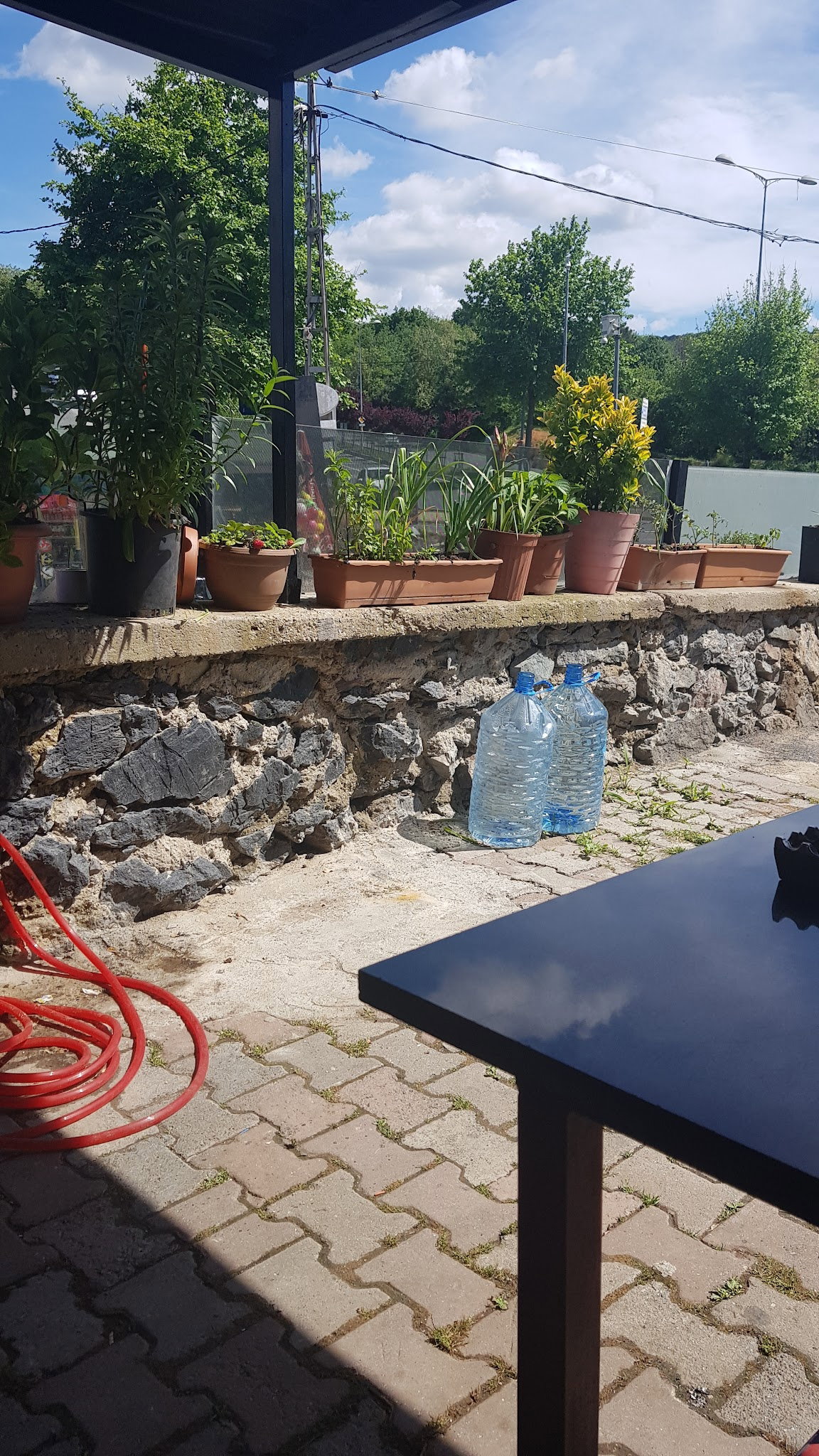 Köyüm Kafe - Köy Yumurtası - Yöresel Ürünler Manda - Keçi Yoğurdu