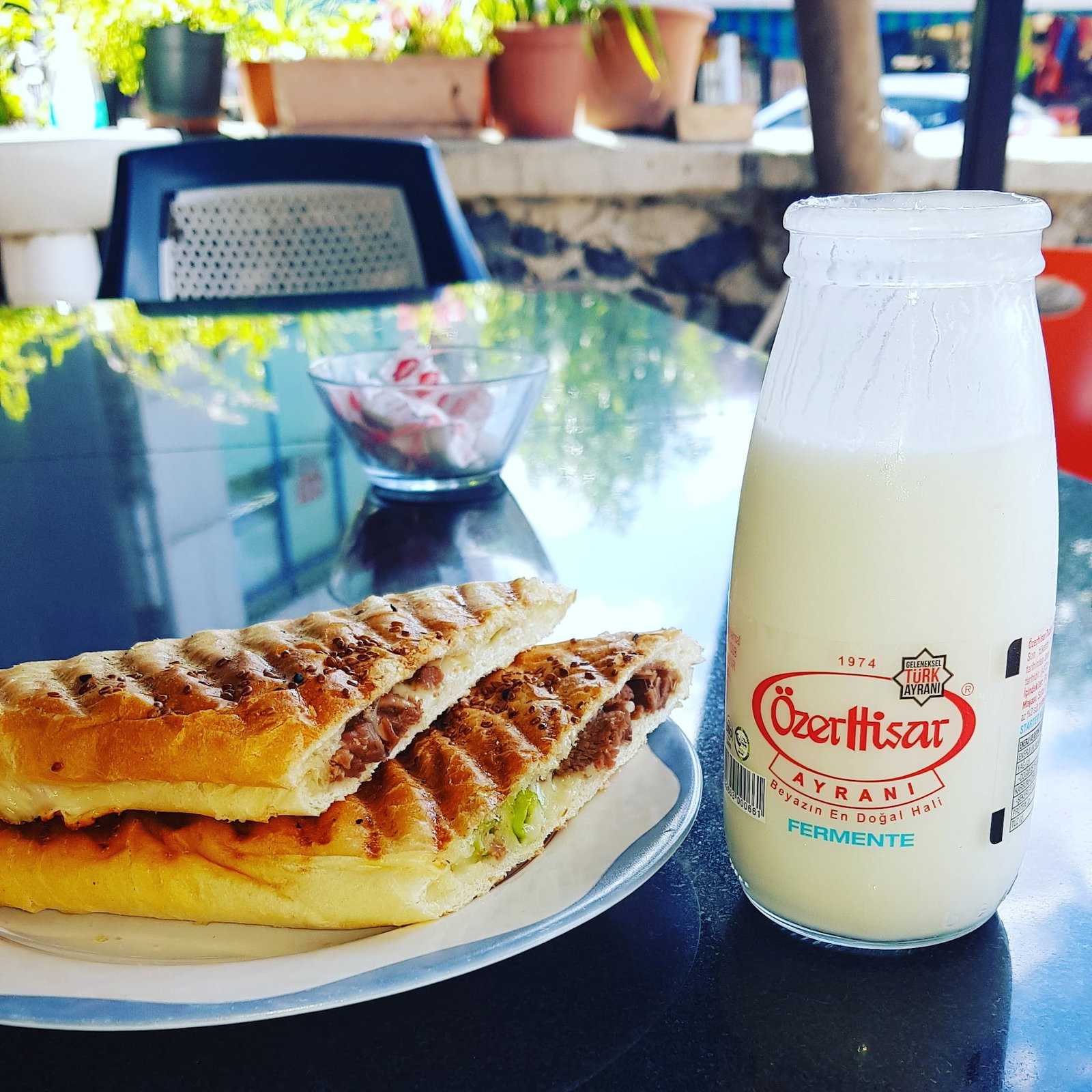 Köyüm Kafe - Köy Yumurtası - Yöresel Ürünler Manda - Keçi Yoğurdu