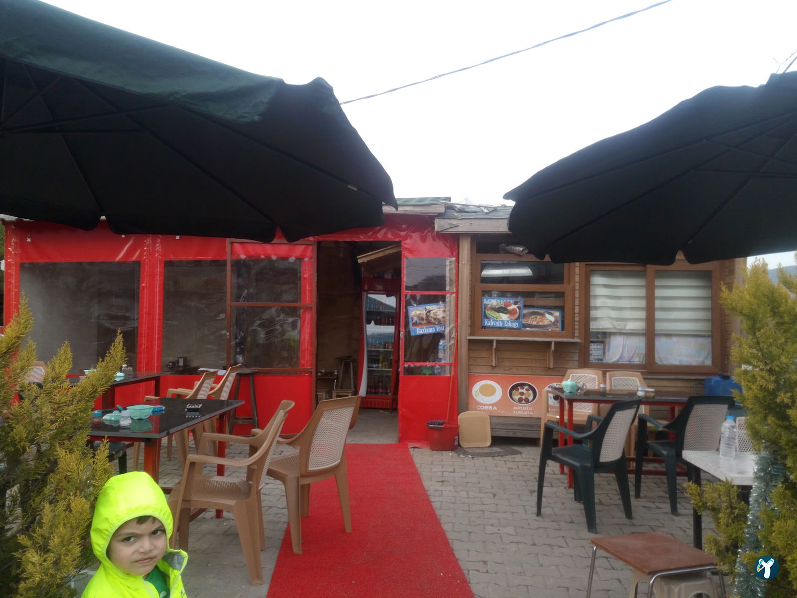 Köyüm Kafe - Köy Yumurtası - Yöresel Ürünler Manda - Keçi Yoğurdu