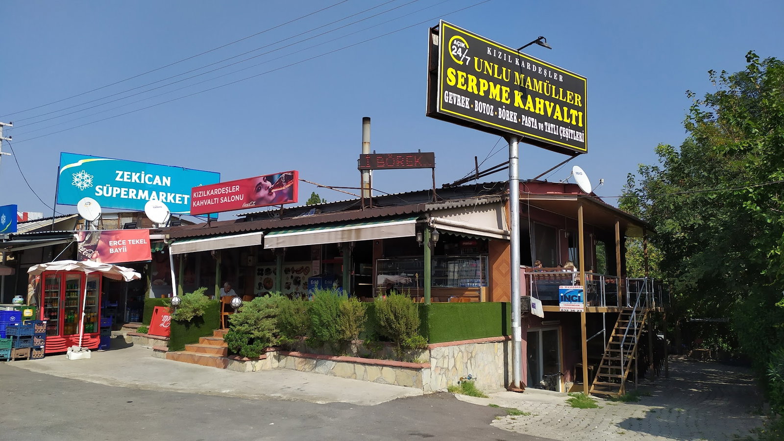 Acropol-Mangal Ve Yöresel Kahvaltılar