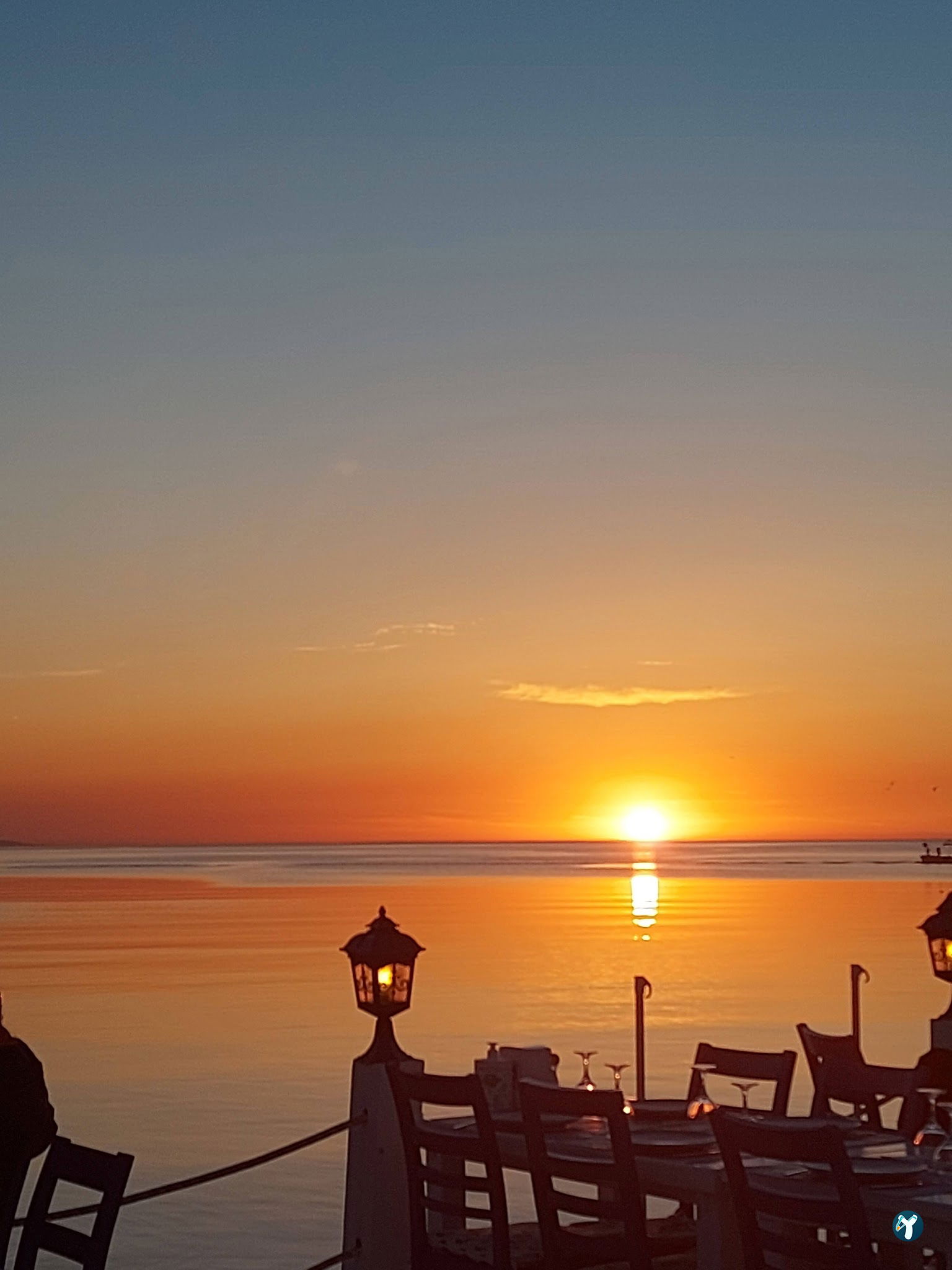 Vip Beach & Fish Restaurant