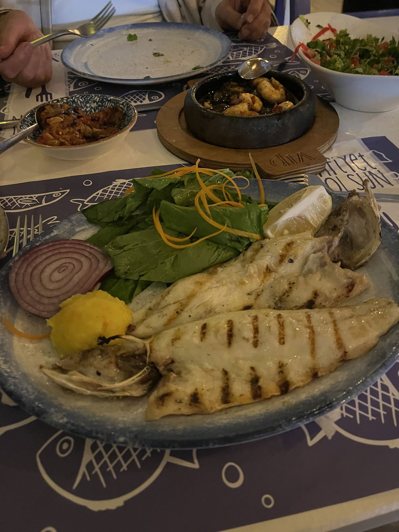 Vip Beach & Fish Restaurant