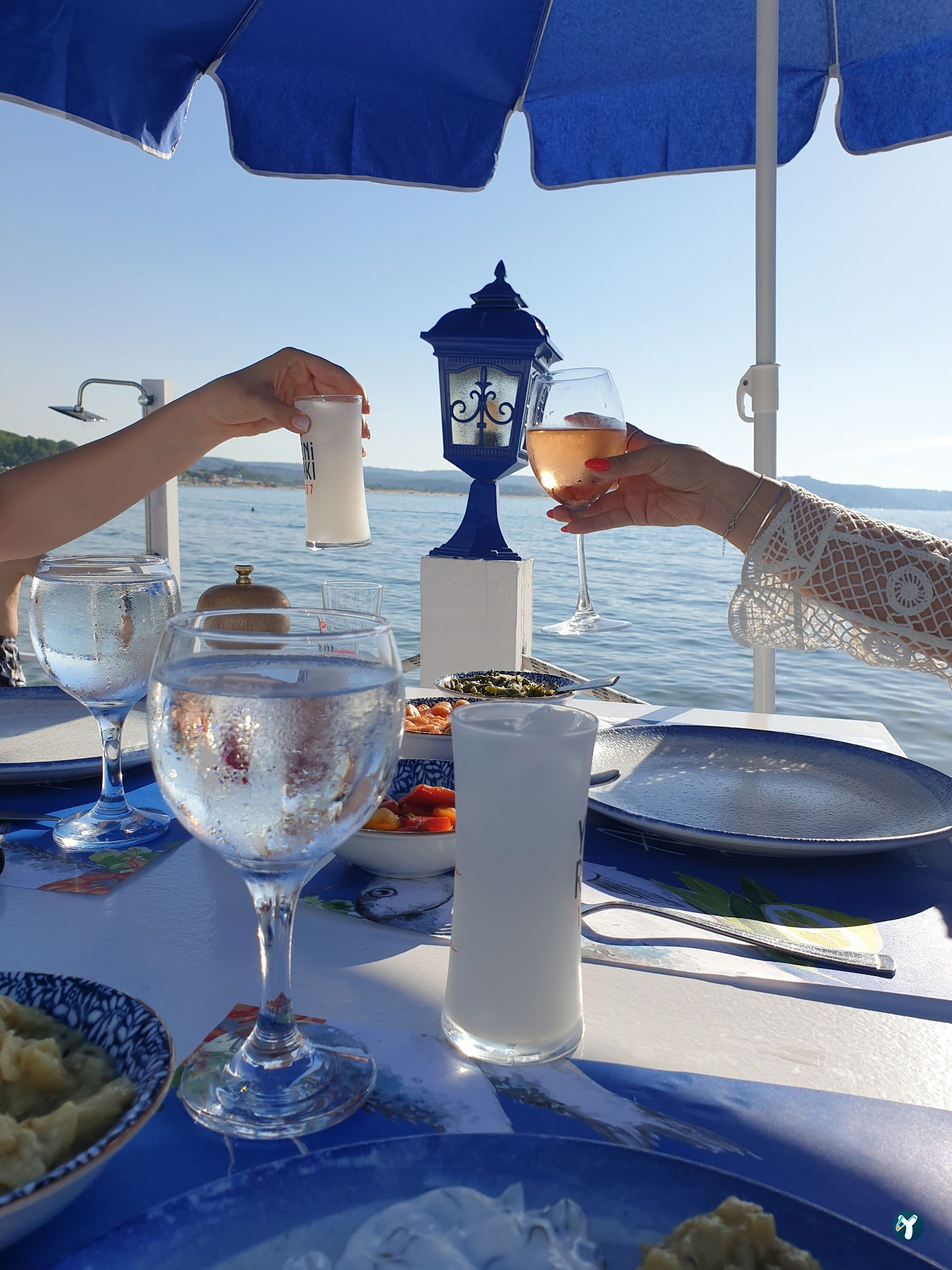 Vip Beach & Fish Restaurant