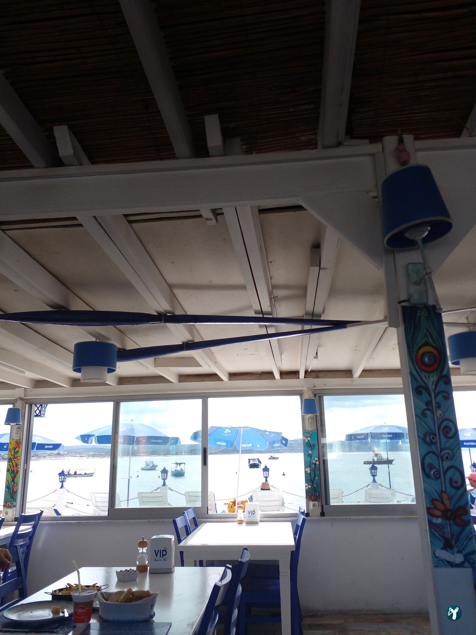 Vip Beach & Fish Restaurant