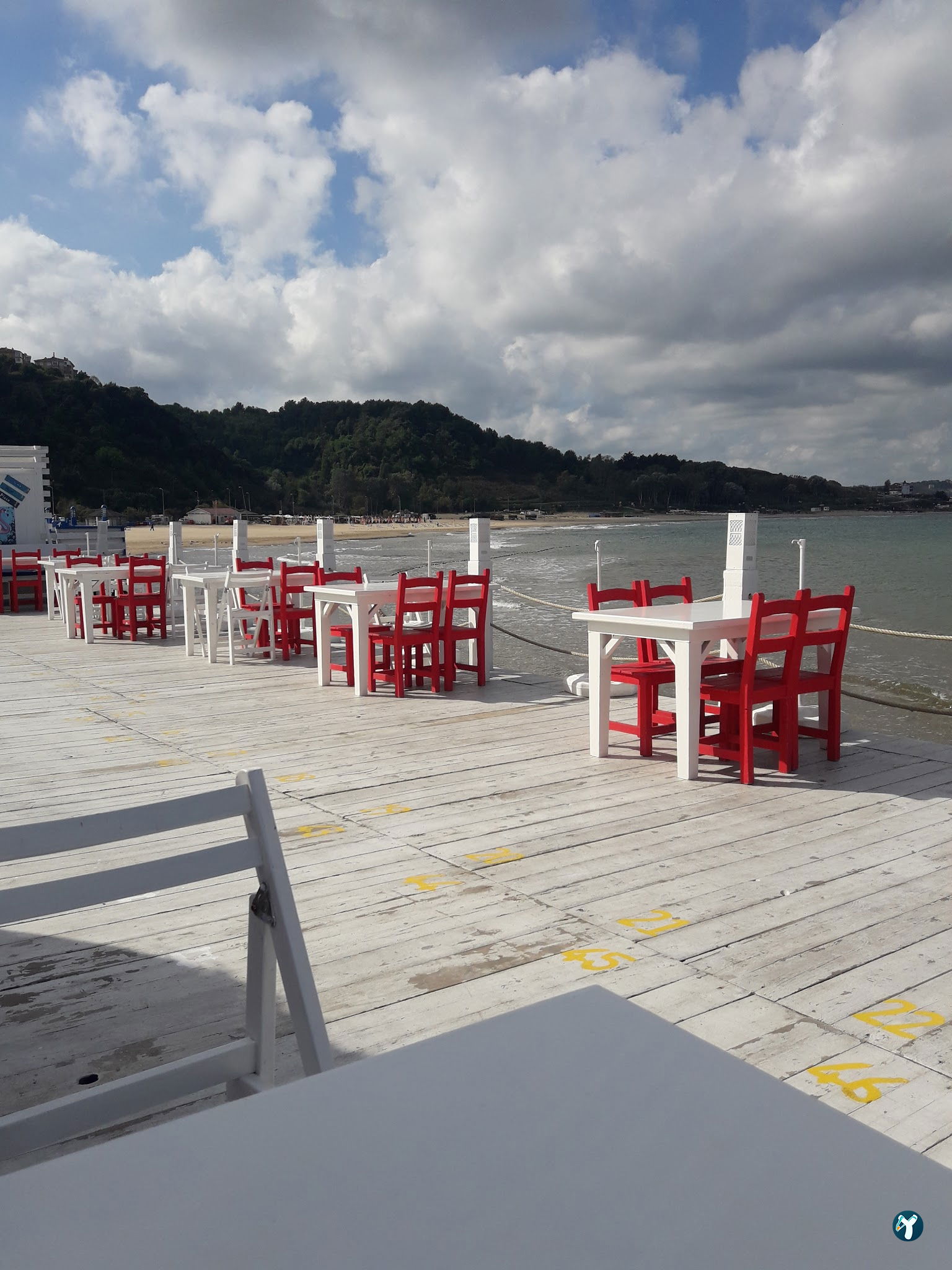 Vip Beach & Fish Restaurant