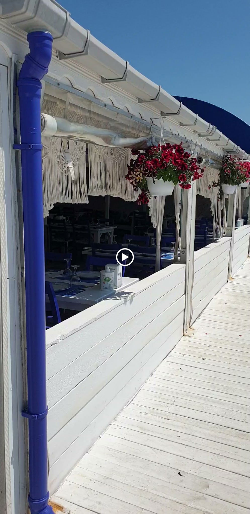 Vip Beach & Fish Restaurant