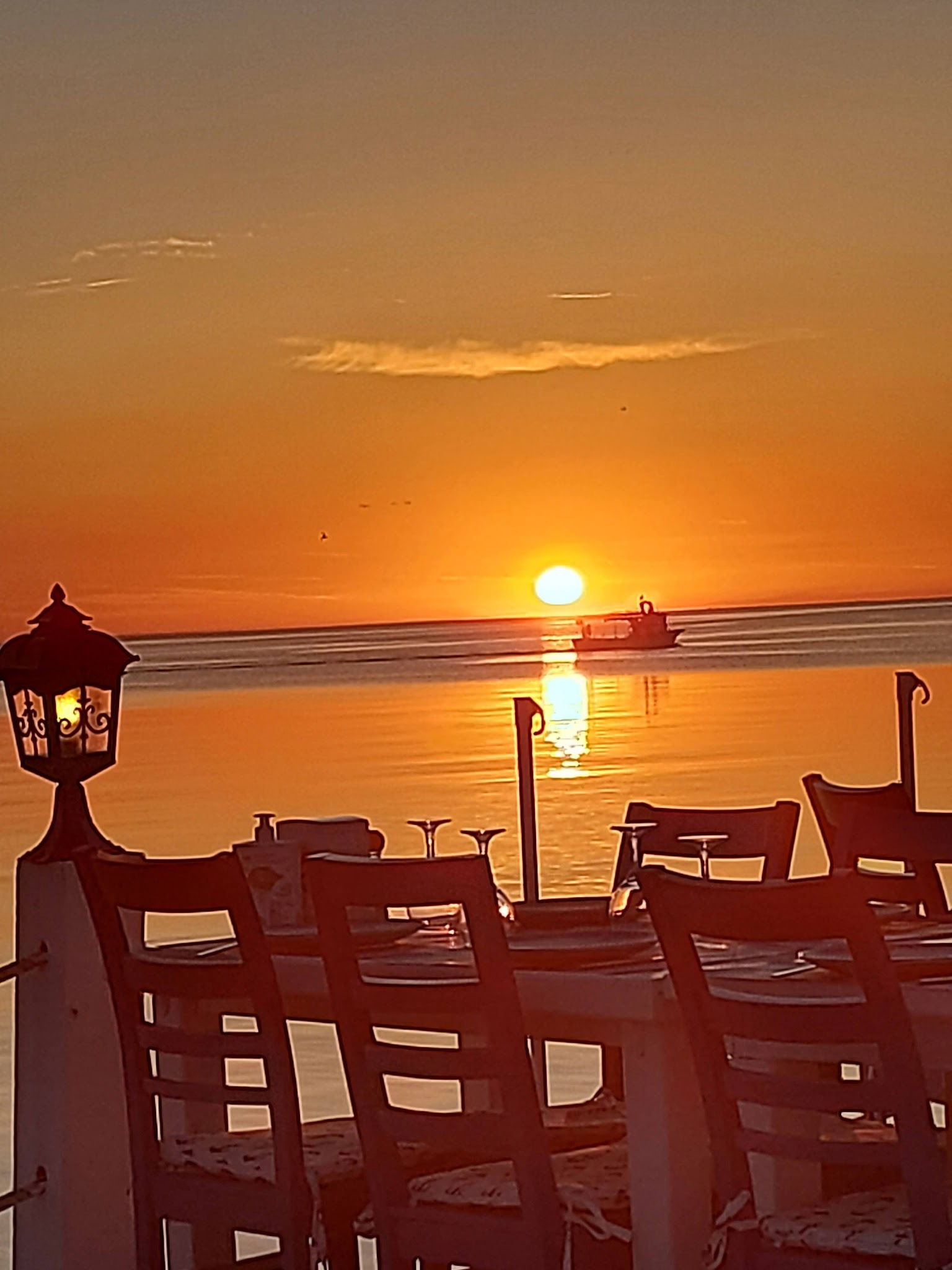 Vip Beach & Fish Restaurant