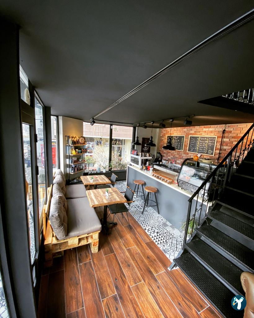 Strada Coffee Shop