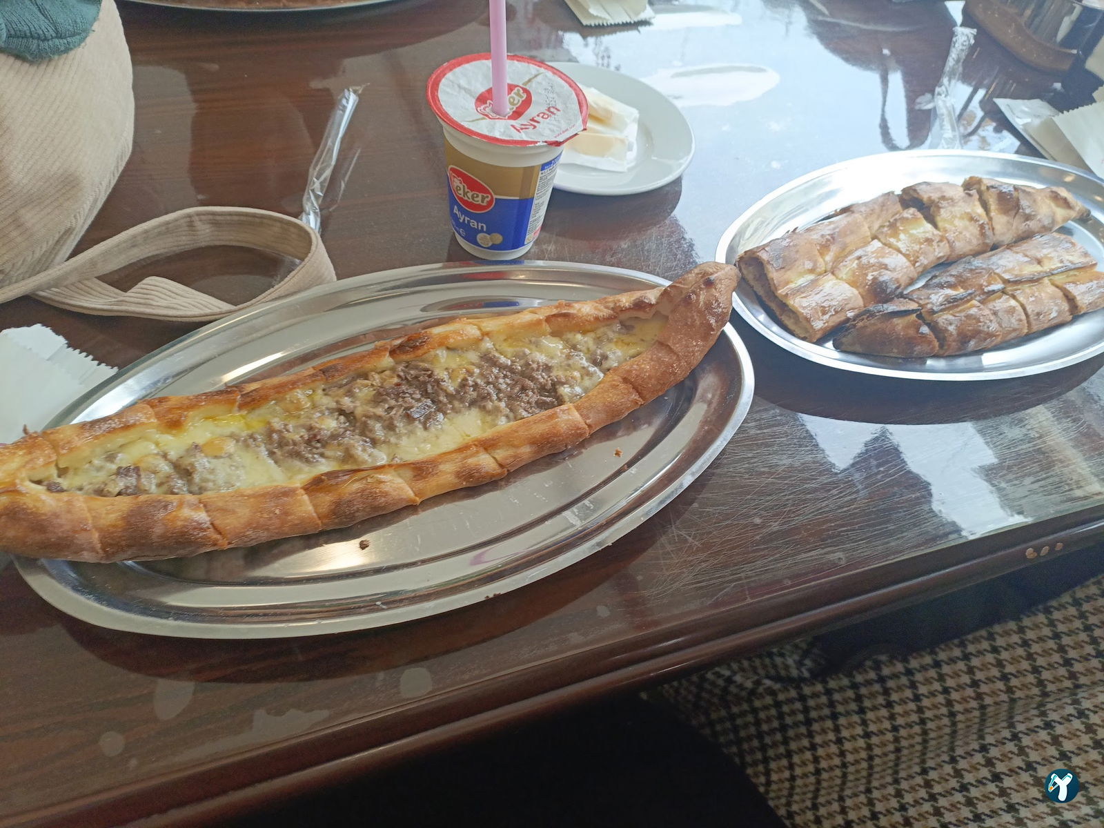 Fati̇h Karadeni̇z Pi̇deci̇si̇ İbrahi̇m Usta - Fati̇h Şube