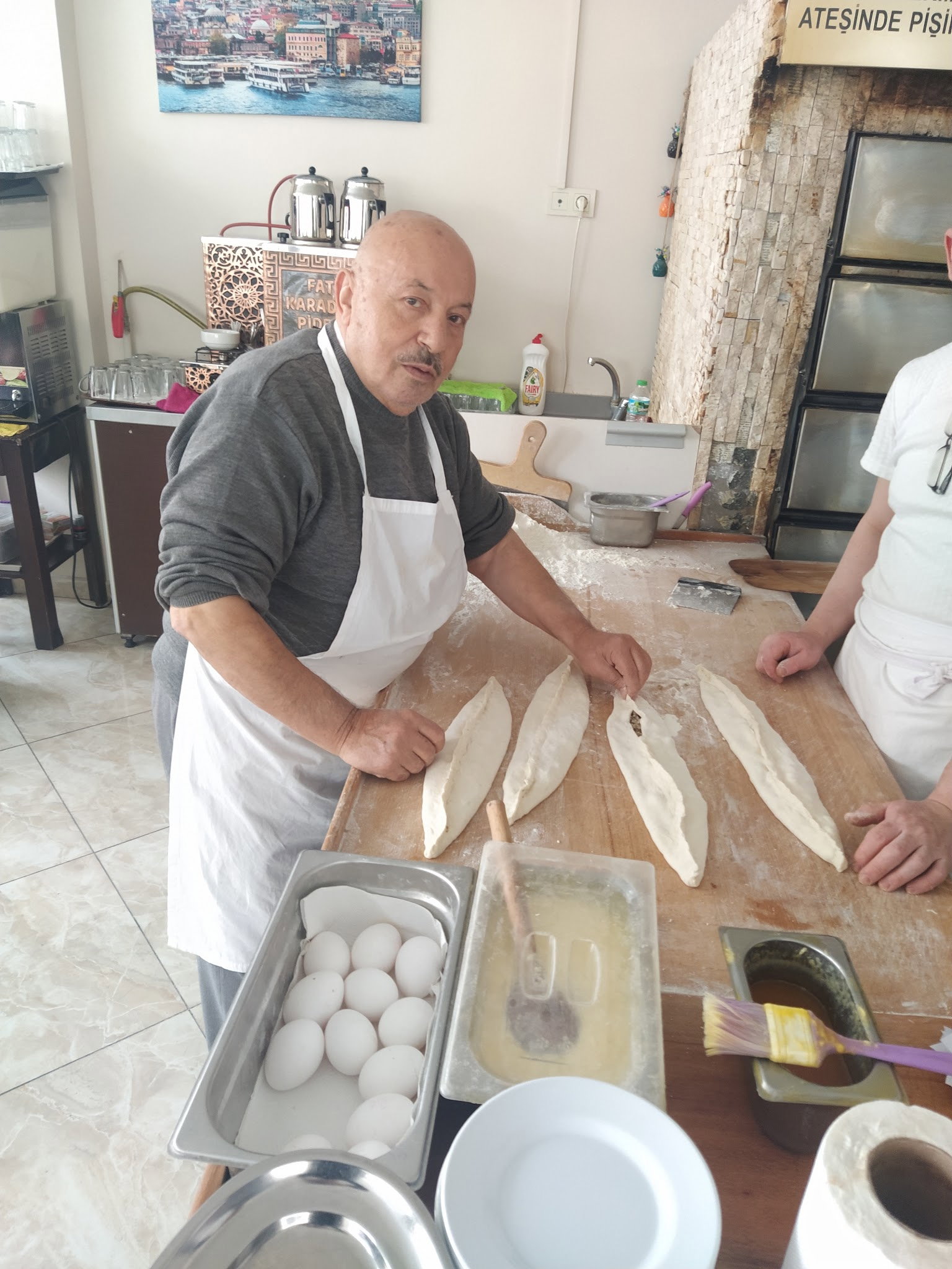 Fati̇h Karadeni̇z Pi̇deci̇si̇ İbrahi̇m Usta - Fati̇h Şube