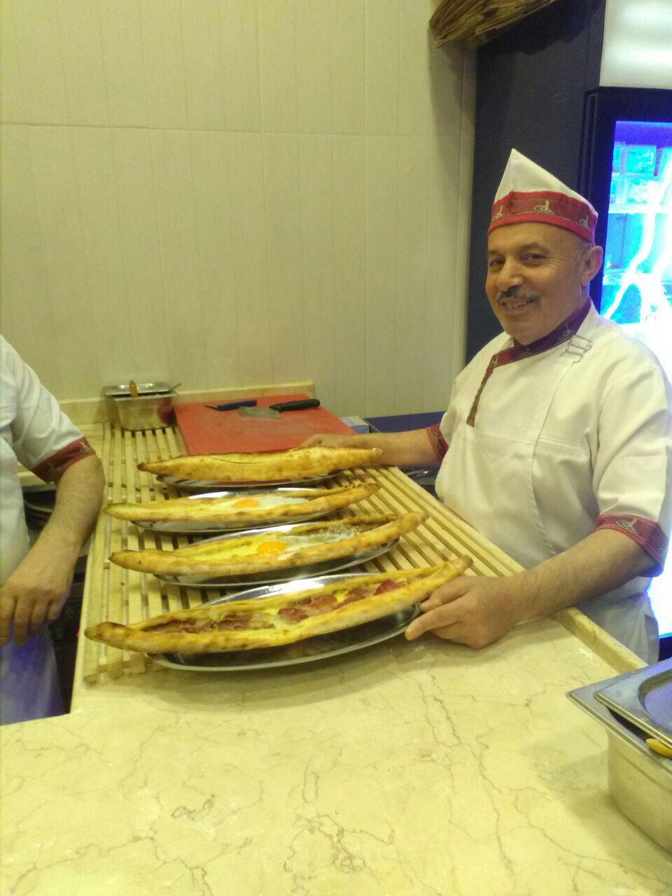 Fati̇h Karadeni̇z Pi̇deci̇si̇ İbrahi̇m Usta - Fati̇h Şube