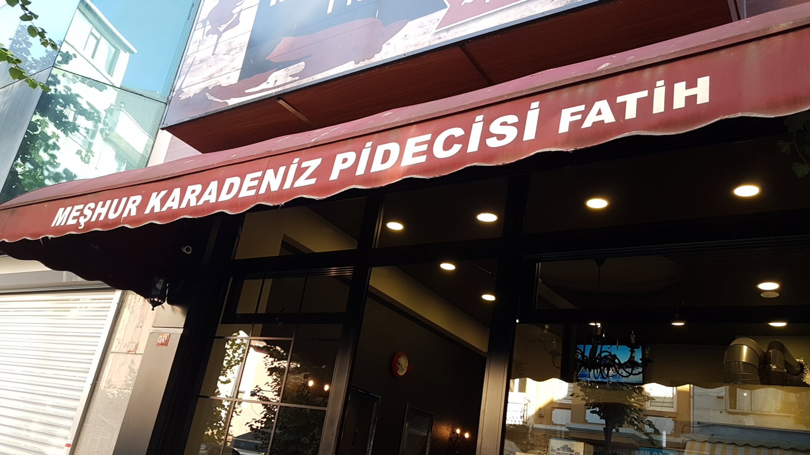 Fati̇h Karadeni̇z Pi̇deci̇si̇ İbrahi̇m Usta - Fati̇h Şube