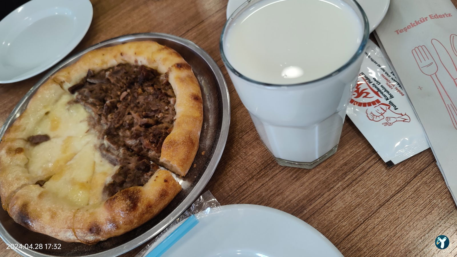 Fati̇h Karadeni̇z Pi̇deci̇si̇ İbrahi̇m Usta - Fati̇h Şube