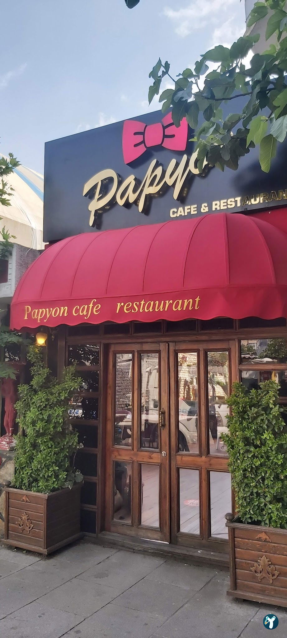 Papyon Cafe