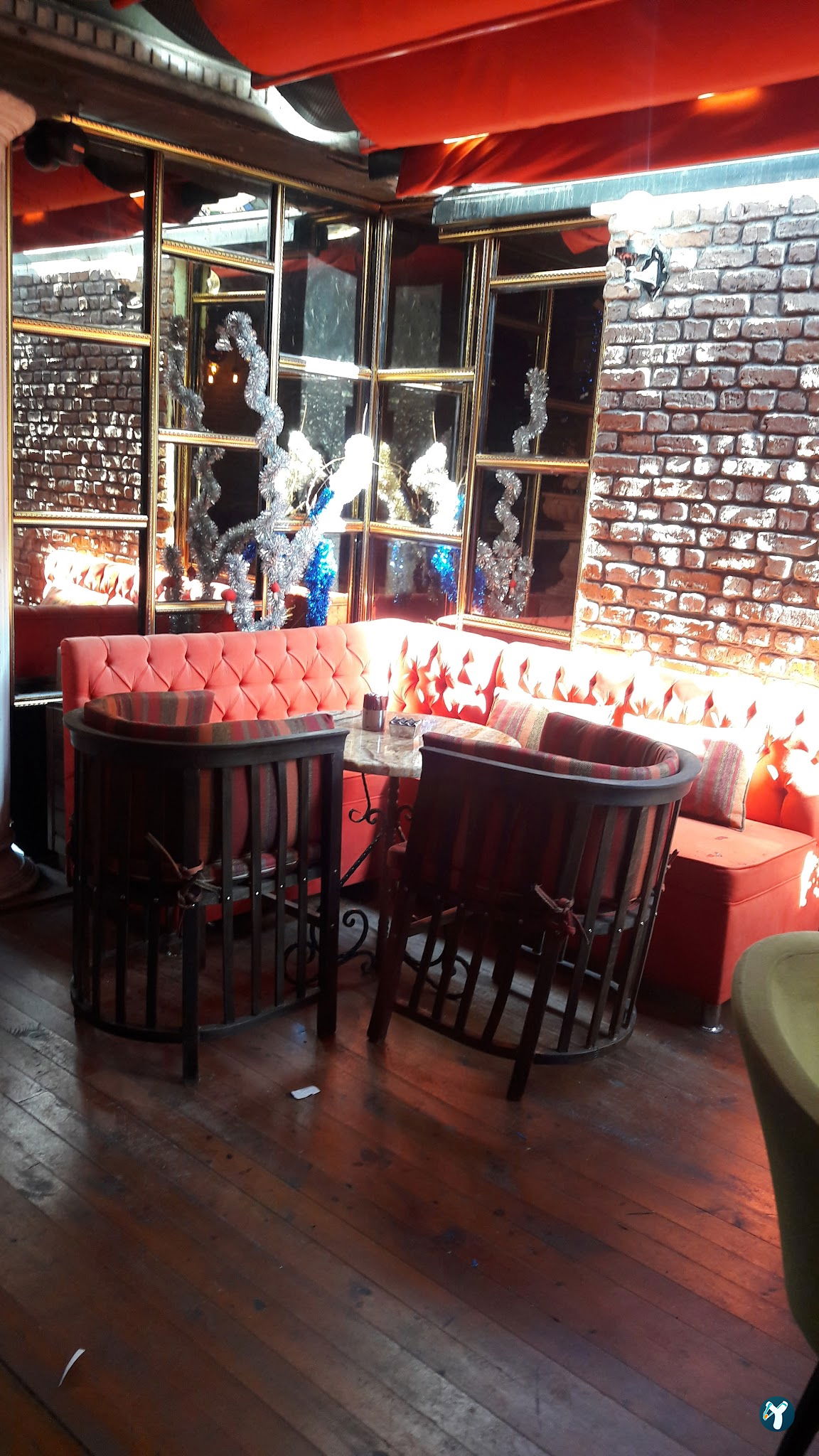 Papyon Cafe