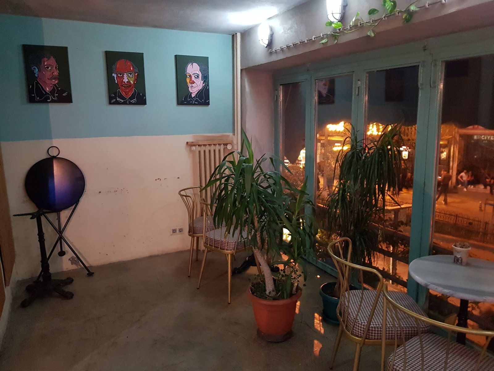 Kropka Coffee