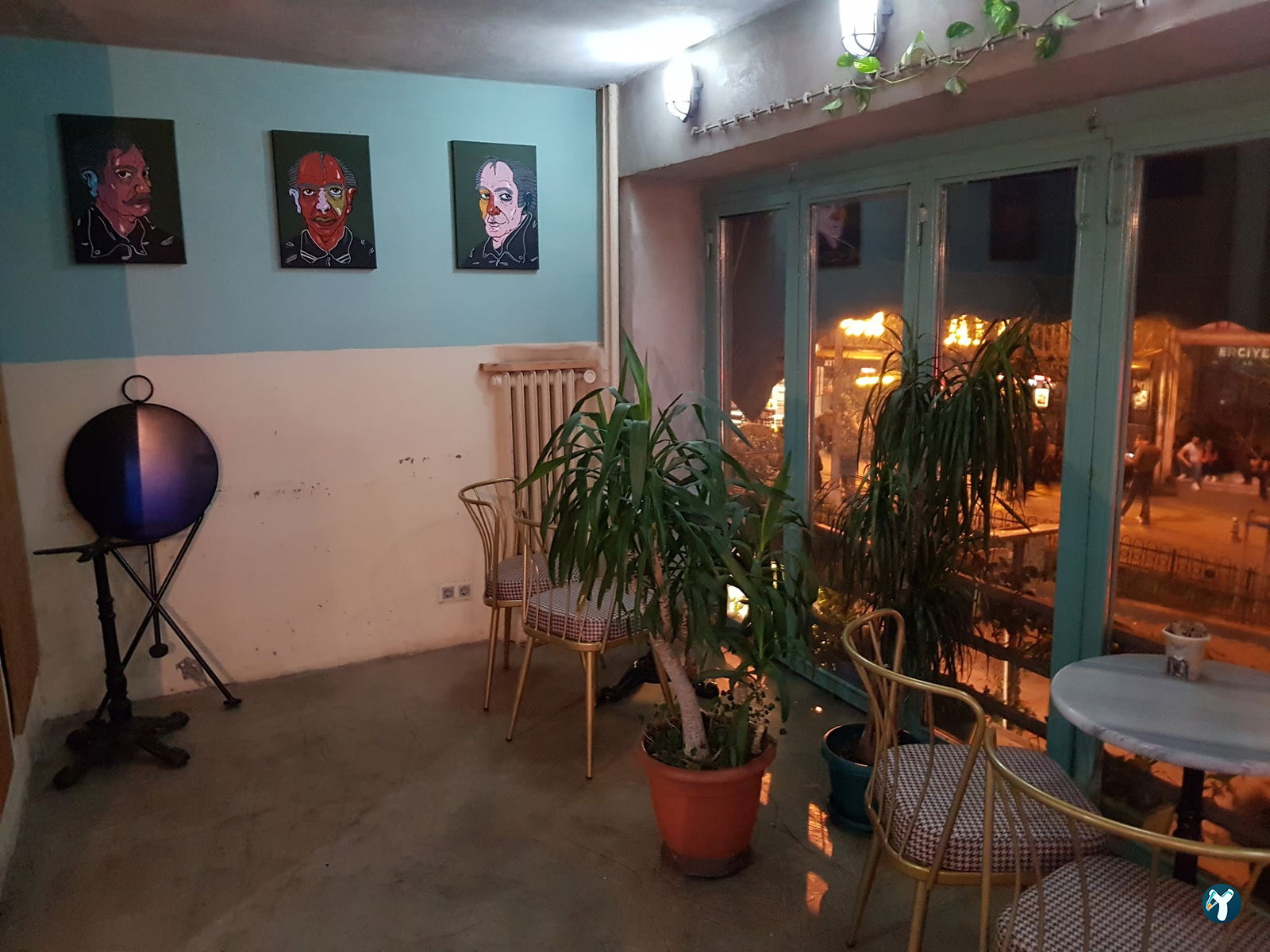 Kropka Coffee