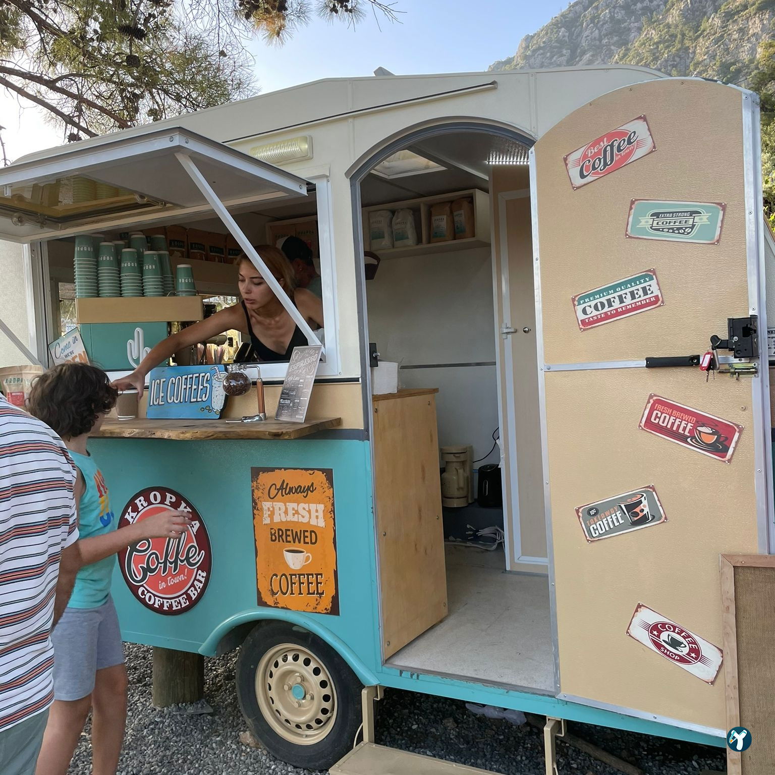 Kropka Coffee