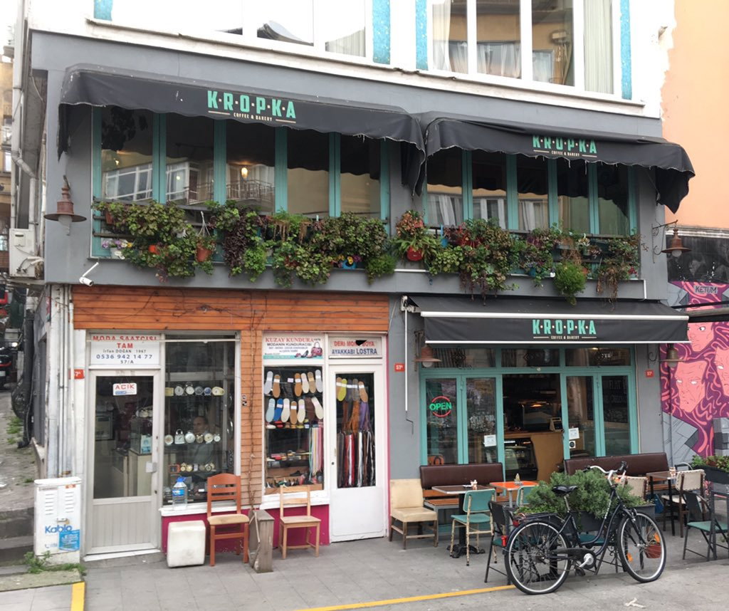 Kropka Coffee