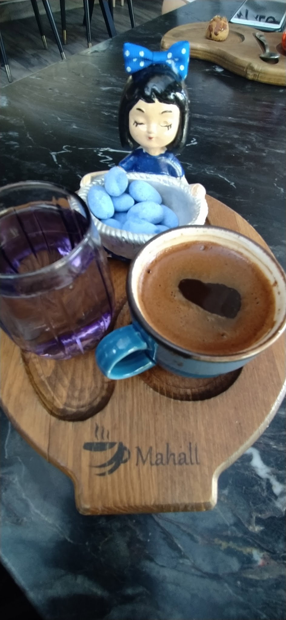 Mahall Cafe & Restaurant