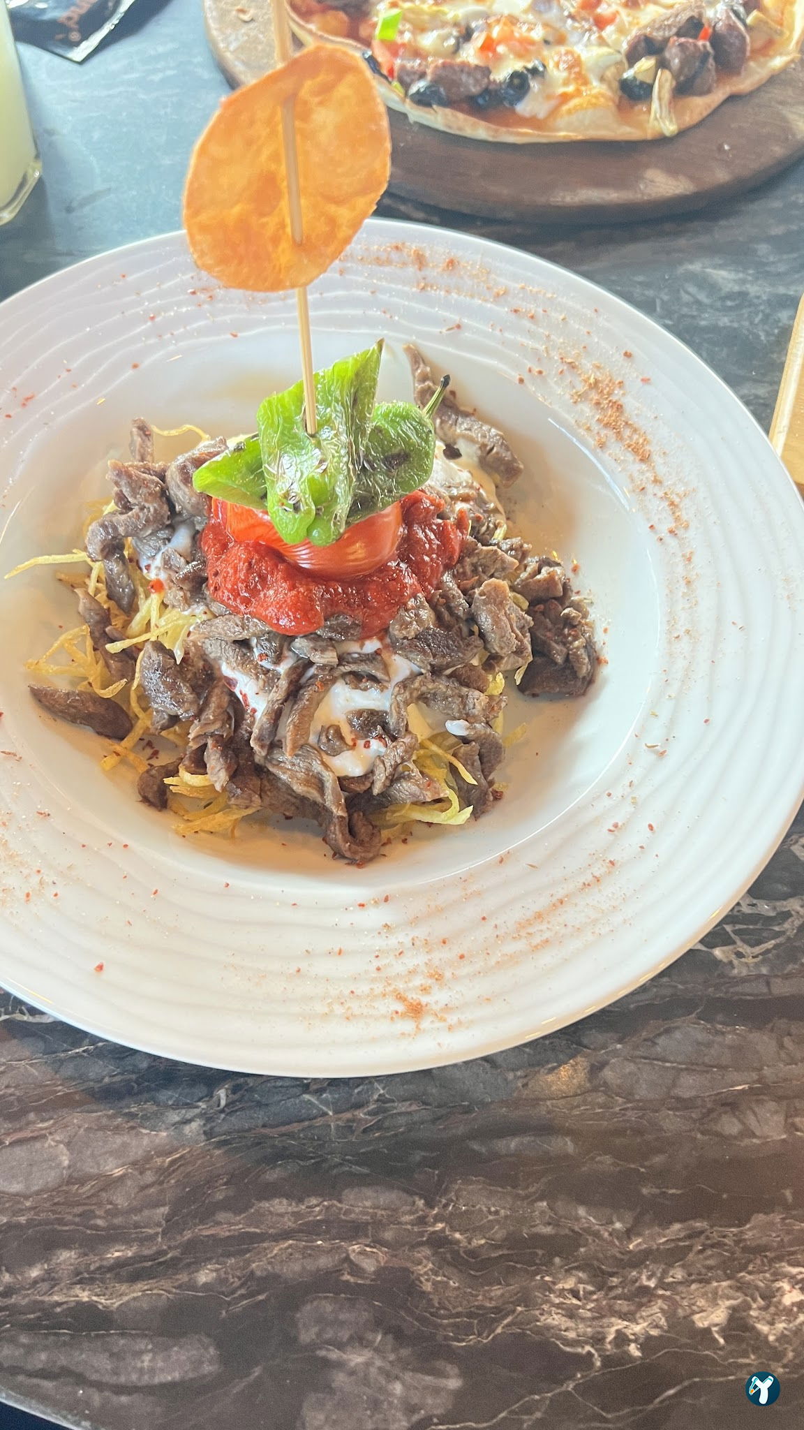 Mahall Cafe & Restaurant