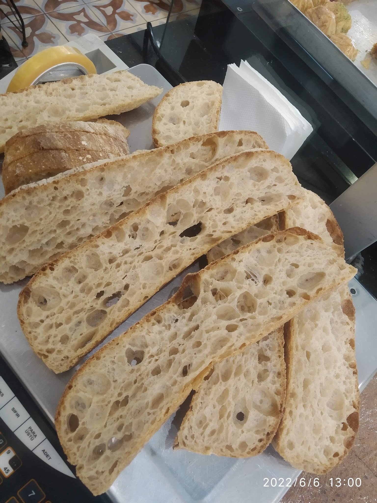 Sinanlı Unlu Mamülleri & Pasta & Cafe
