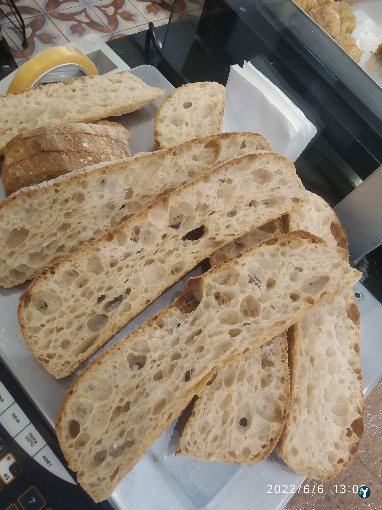 Sinanlı Unlu Mamülleri & Pasta & Cafe