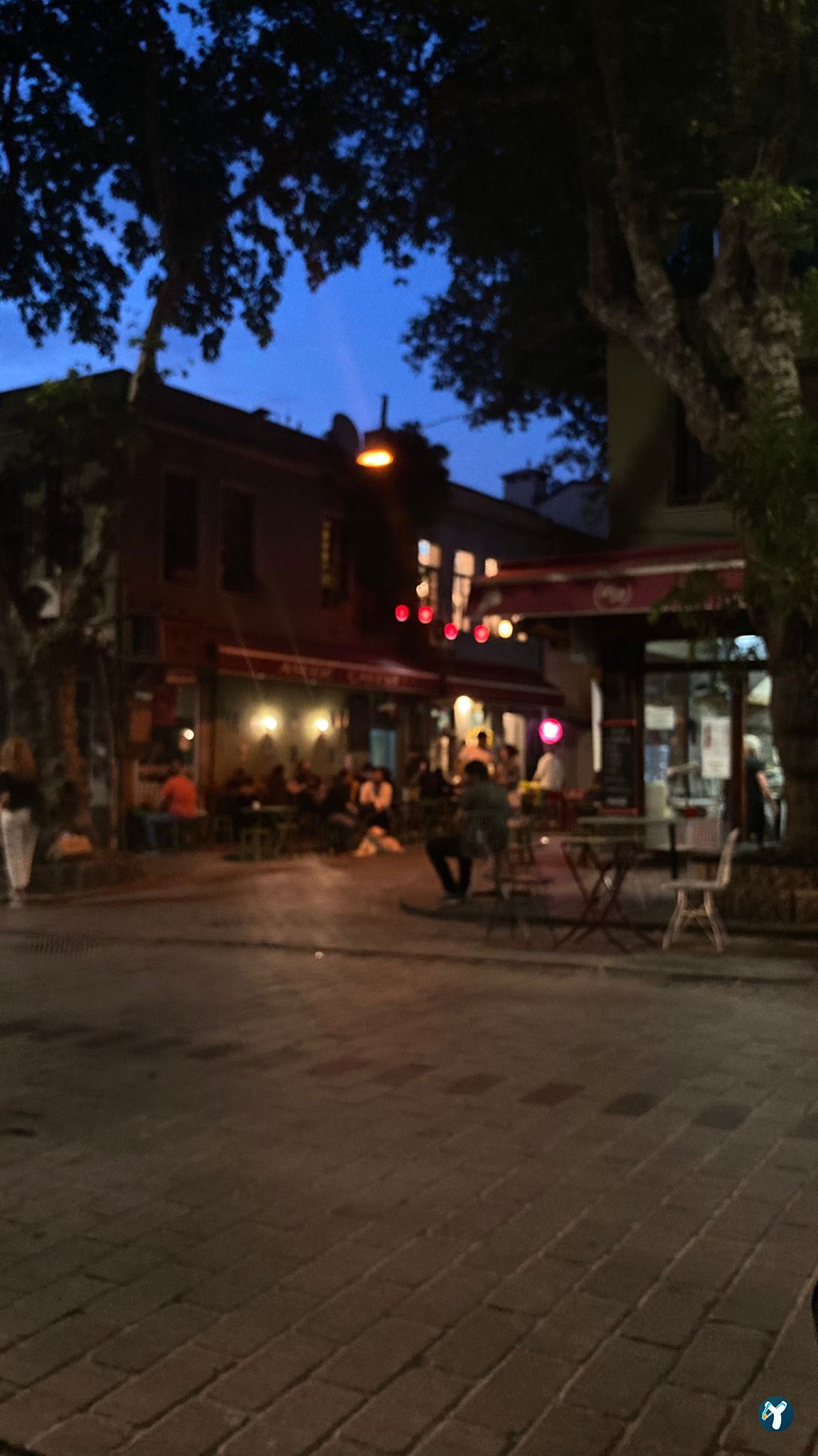Island Cafe Kuzguncuk