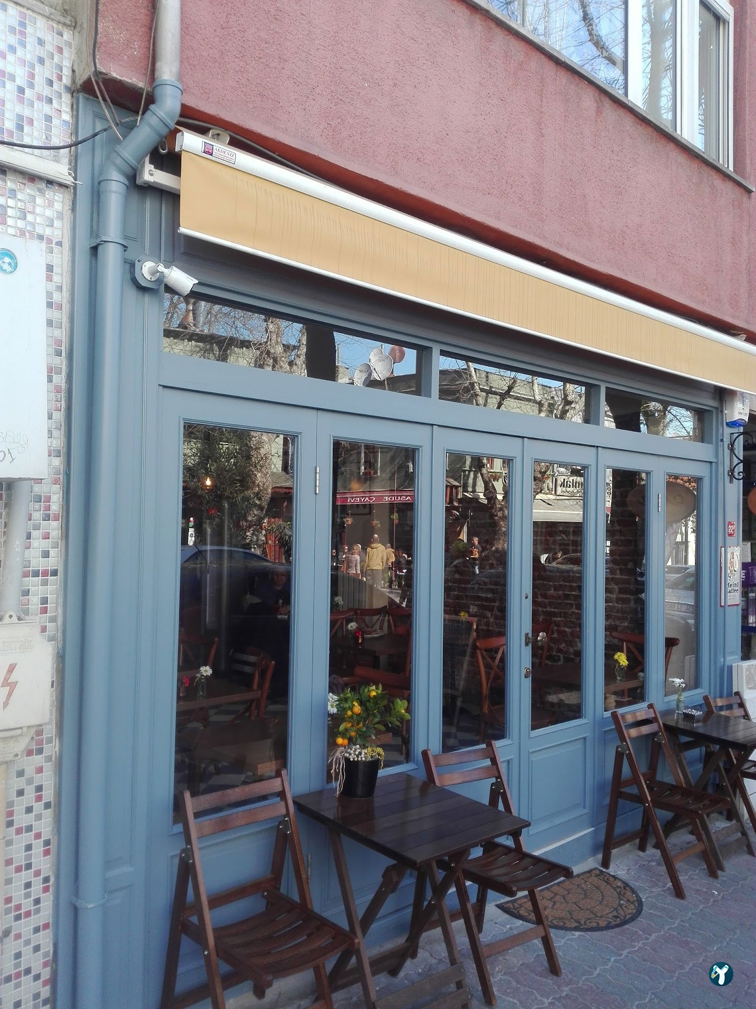 Island Cafe Kuzguncuk