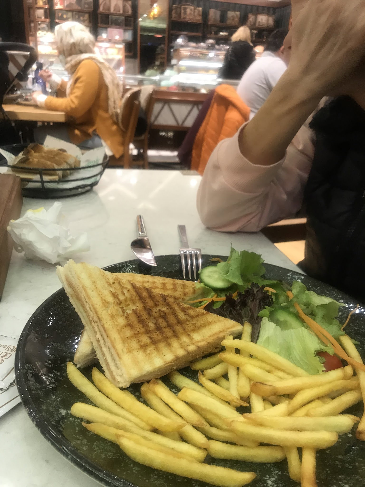 Island Cafe Kuzguncuk