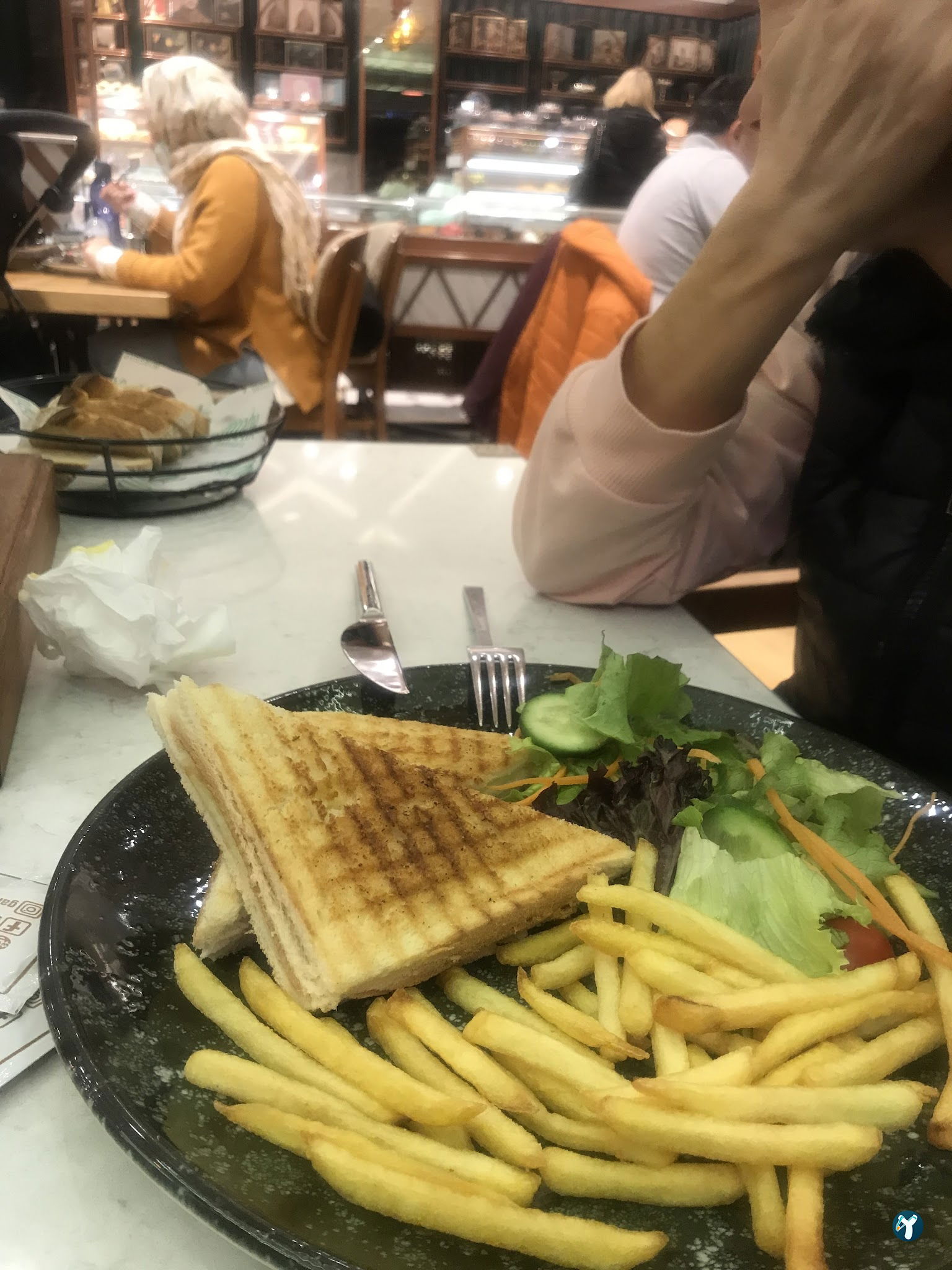 Island Cafe Kuzguncuk