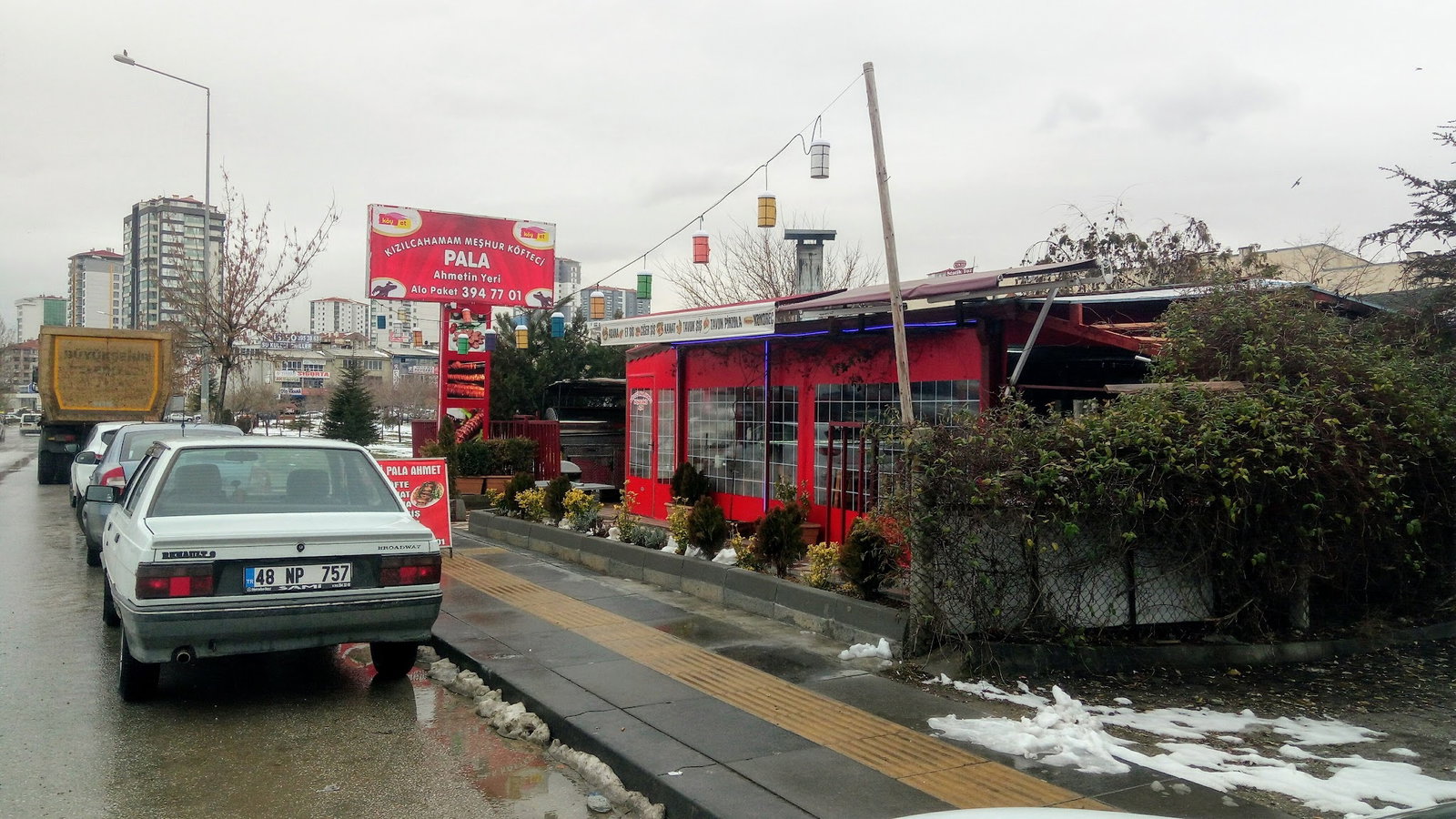 Kızılcahamamlı Meşhur Köfteci Pala Ahmet'In Yeri