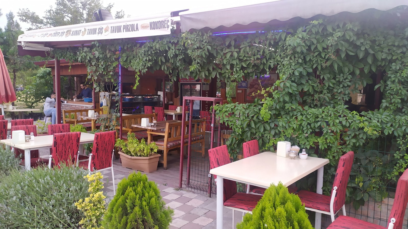 Kızılcahamamlı Meşhur Köfteci Pala Ahmet'In Yeri