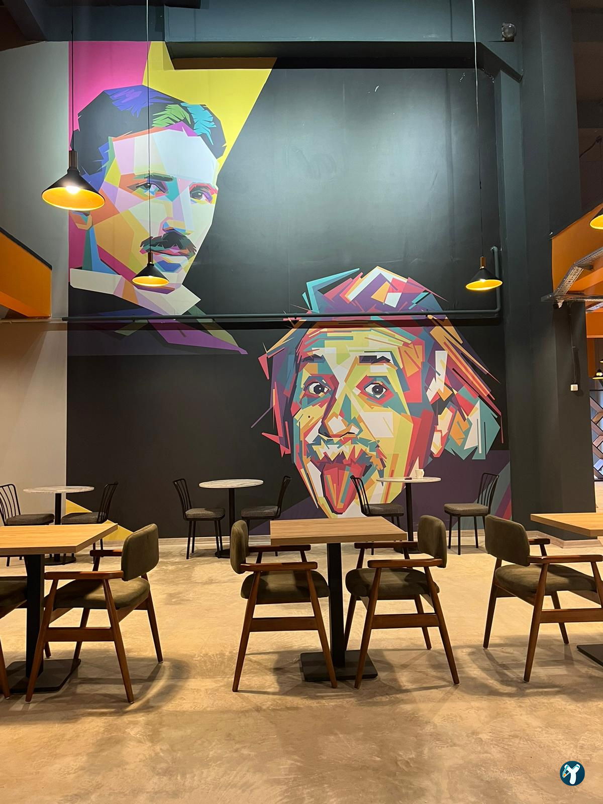 On&Ff Kütüphane Cafe Eryaman