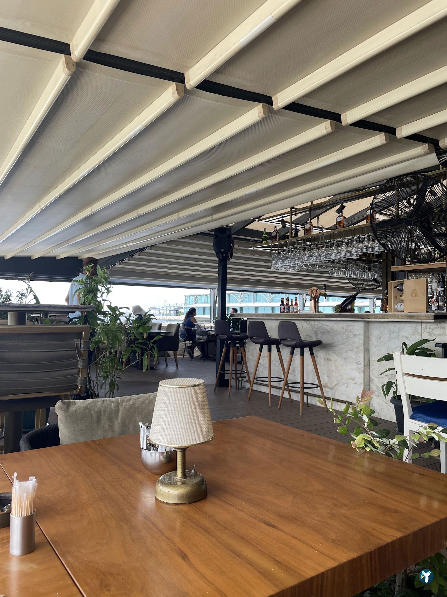 L’Aura Kitchen & Bar Konak Pier