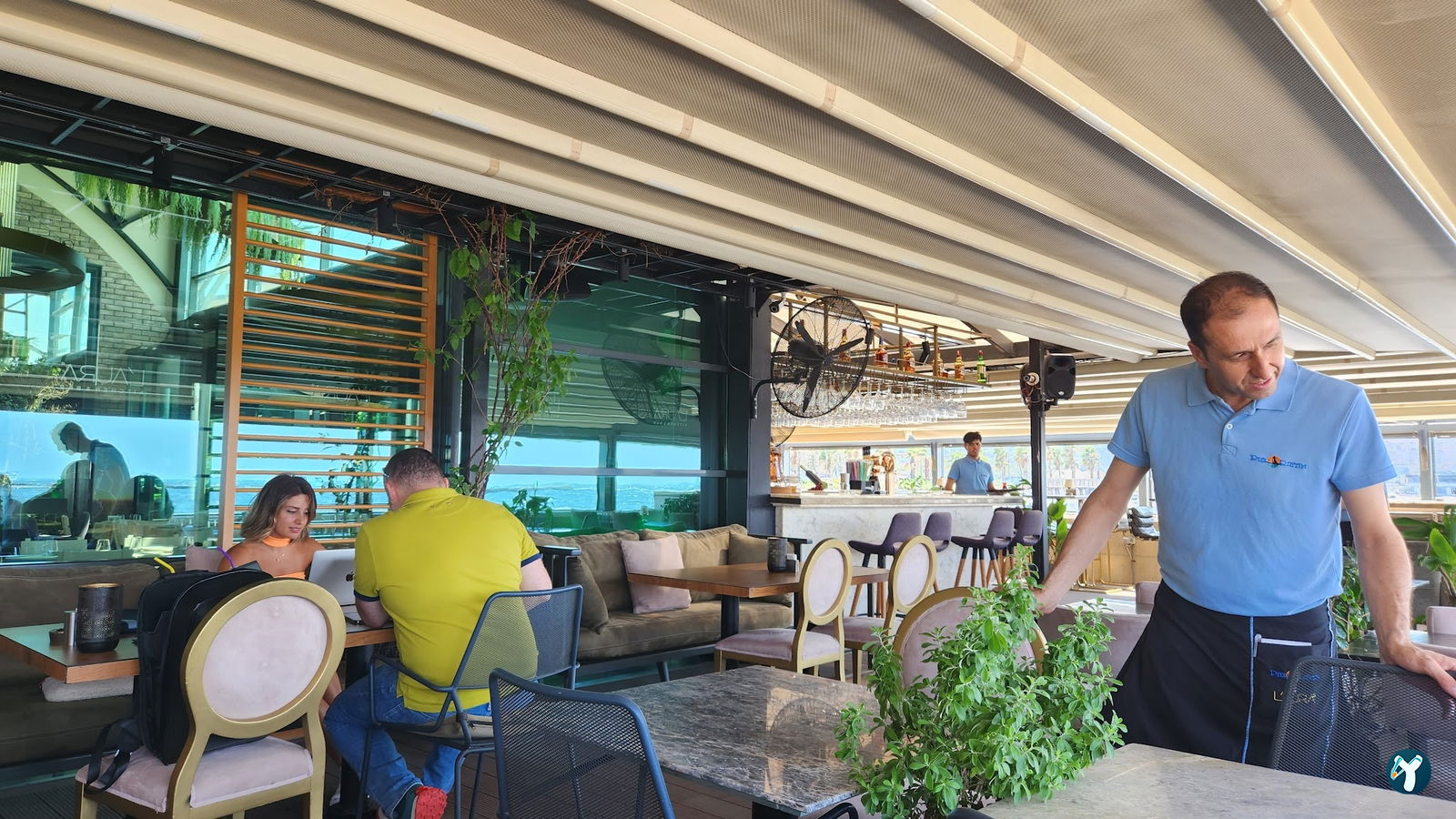 L’Aura Kitchen & Bar Konak Pier