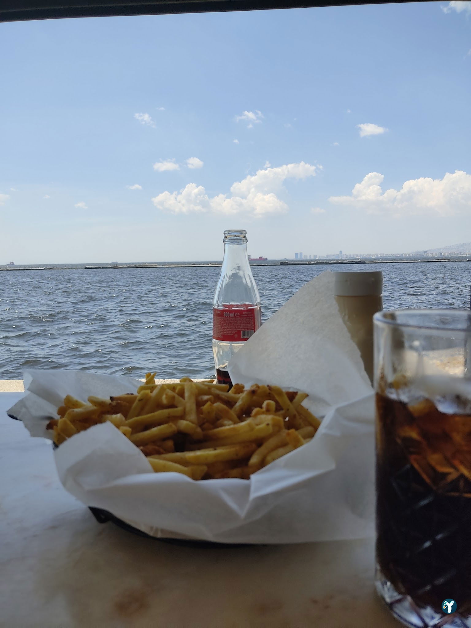 L’Aura Kitchen & Bar Konak Pier