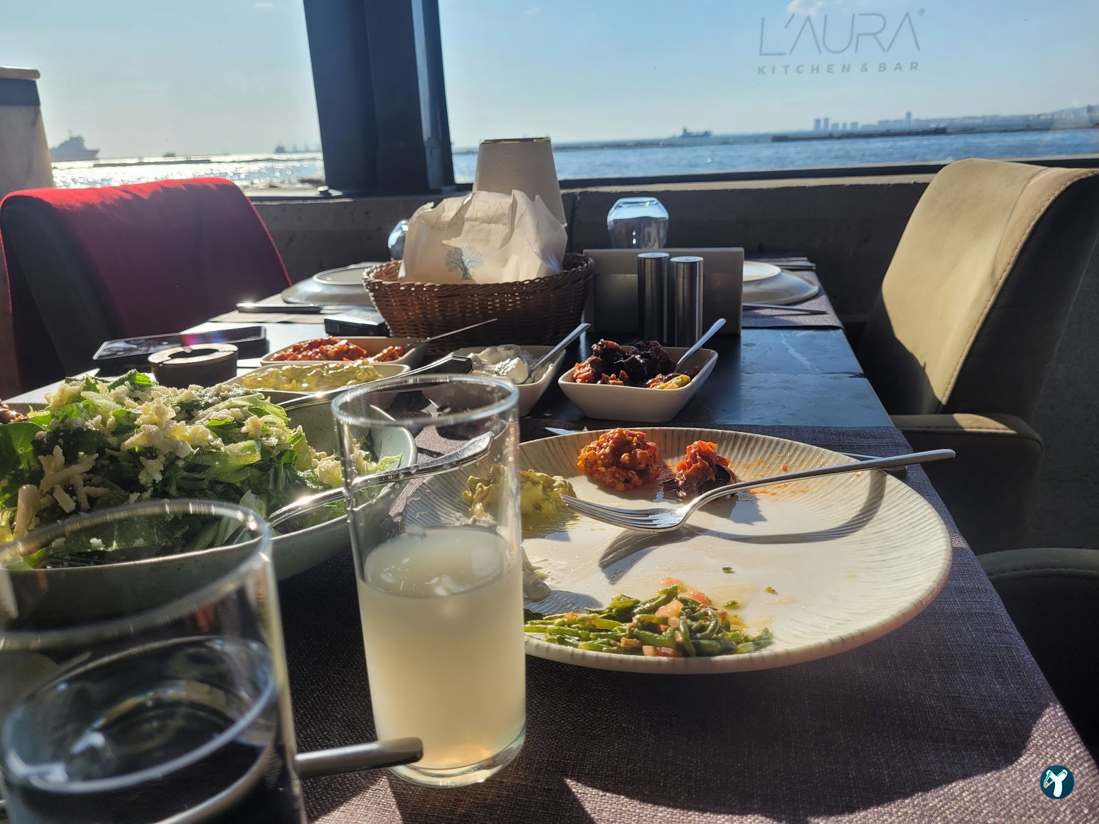 L’Aura Kitchen & Bar Konak Pier