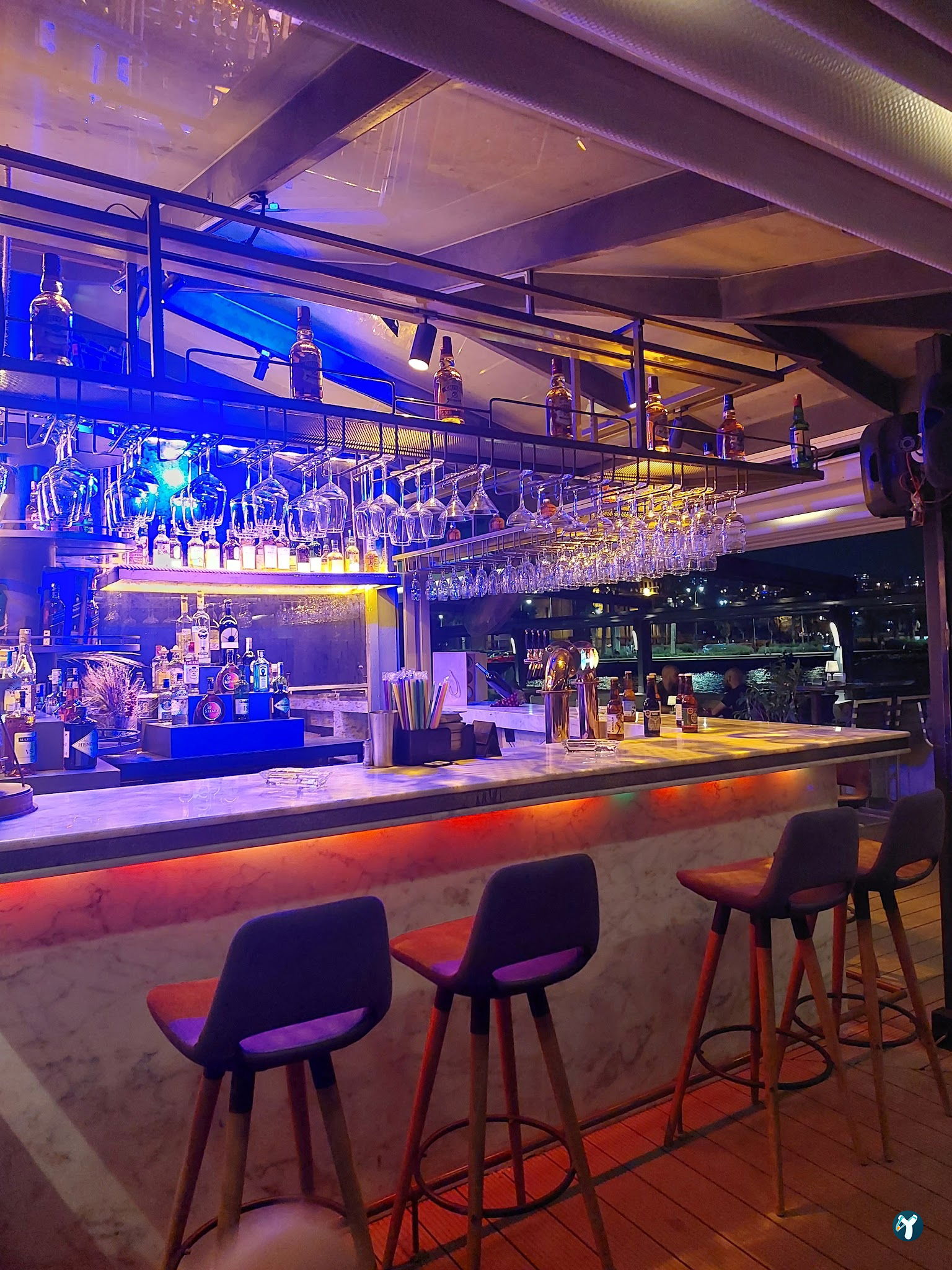 L’Aura Kitchen & Bar Konak Pier