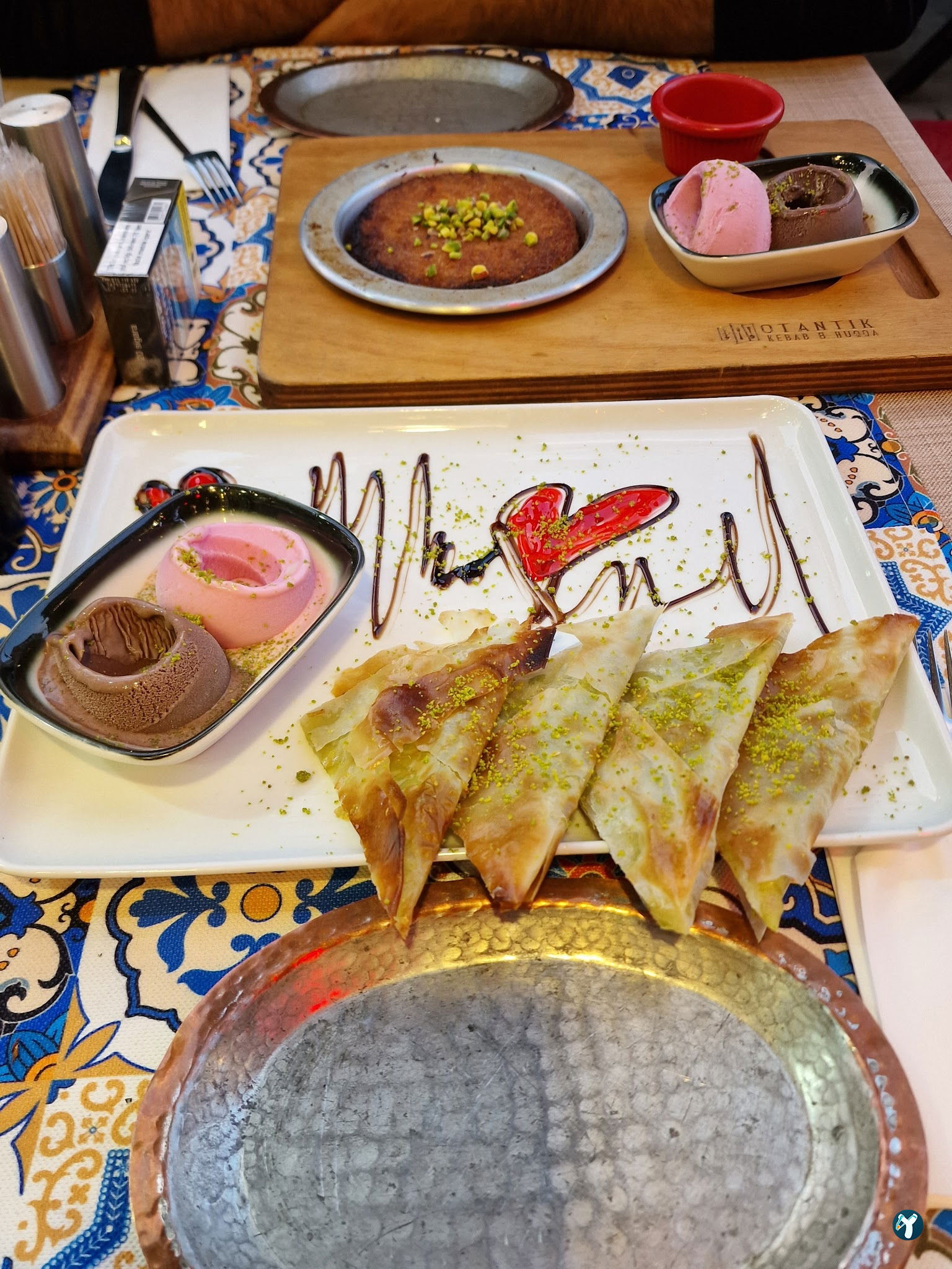 Esto Restaurant