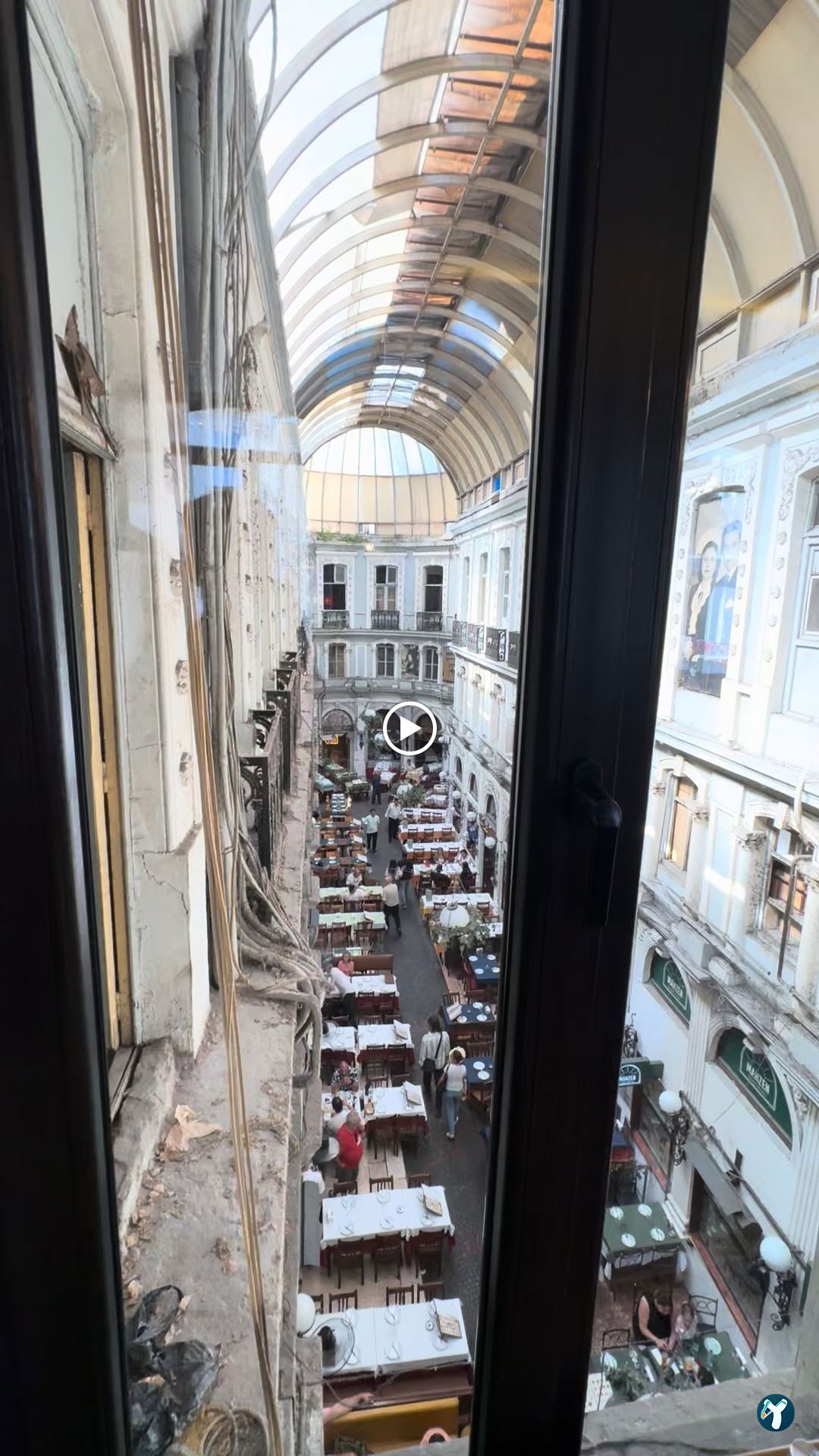 Esto Restaurant