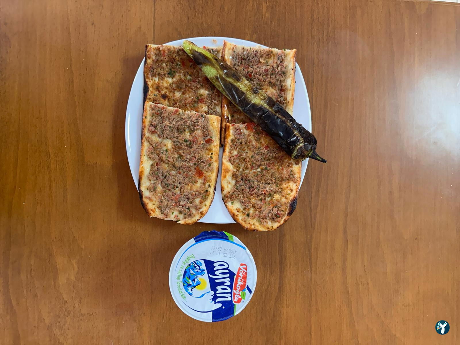 Gebizli Etli Pide Döner Kebap Salonu Mevlana