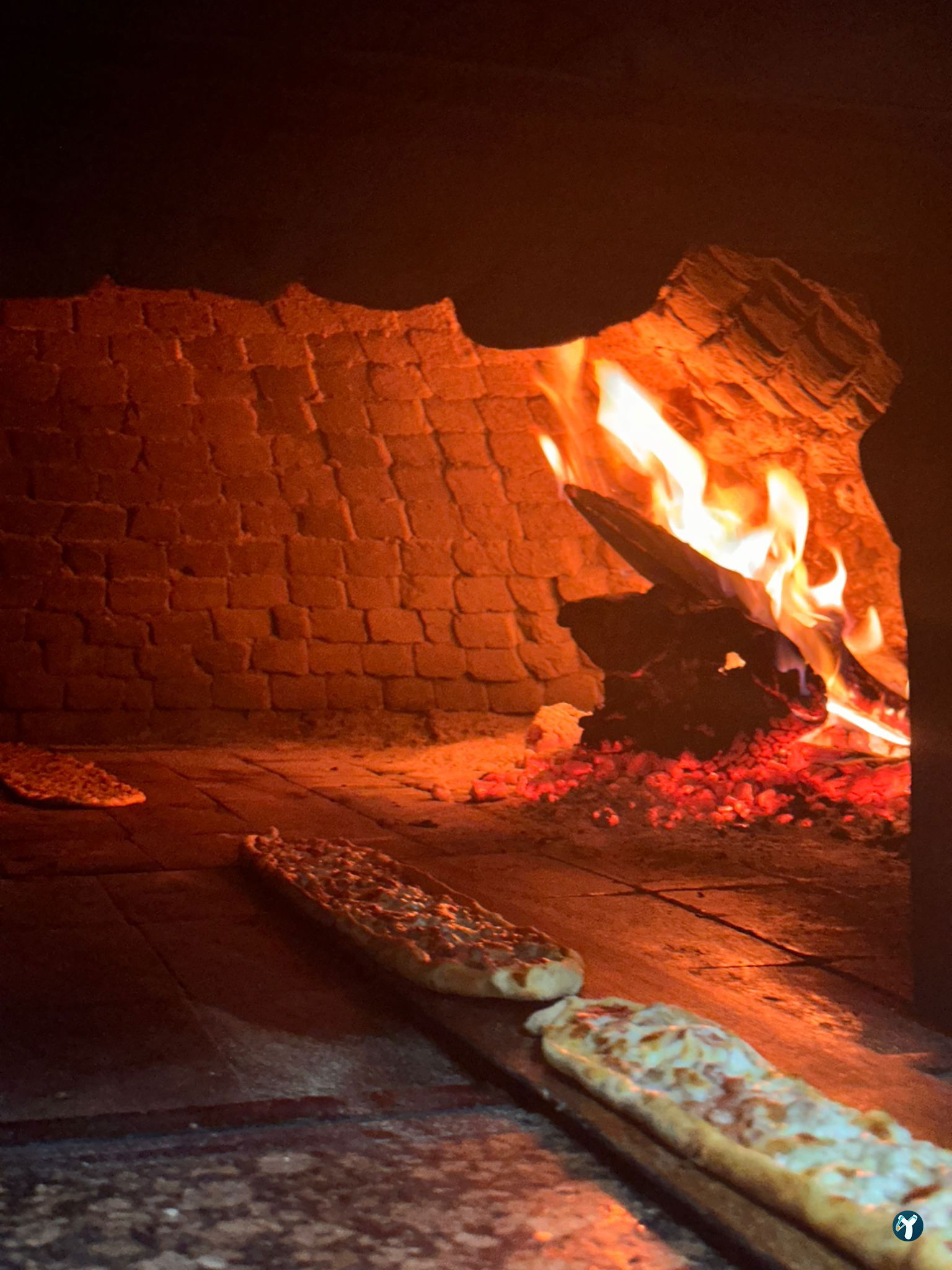 Gebizli Etli Pide Döner Kebap Salonu Mevlana