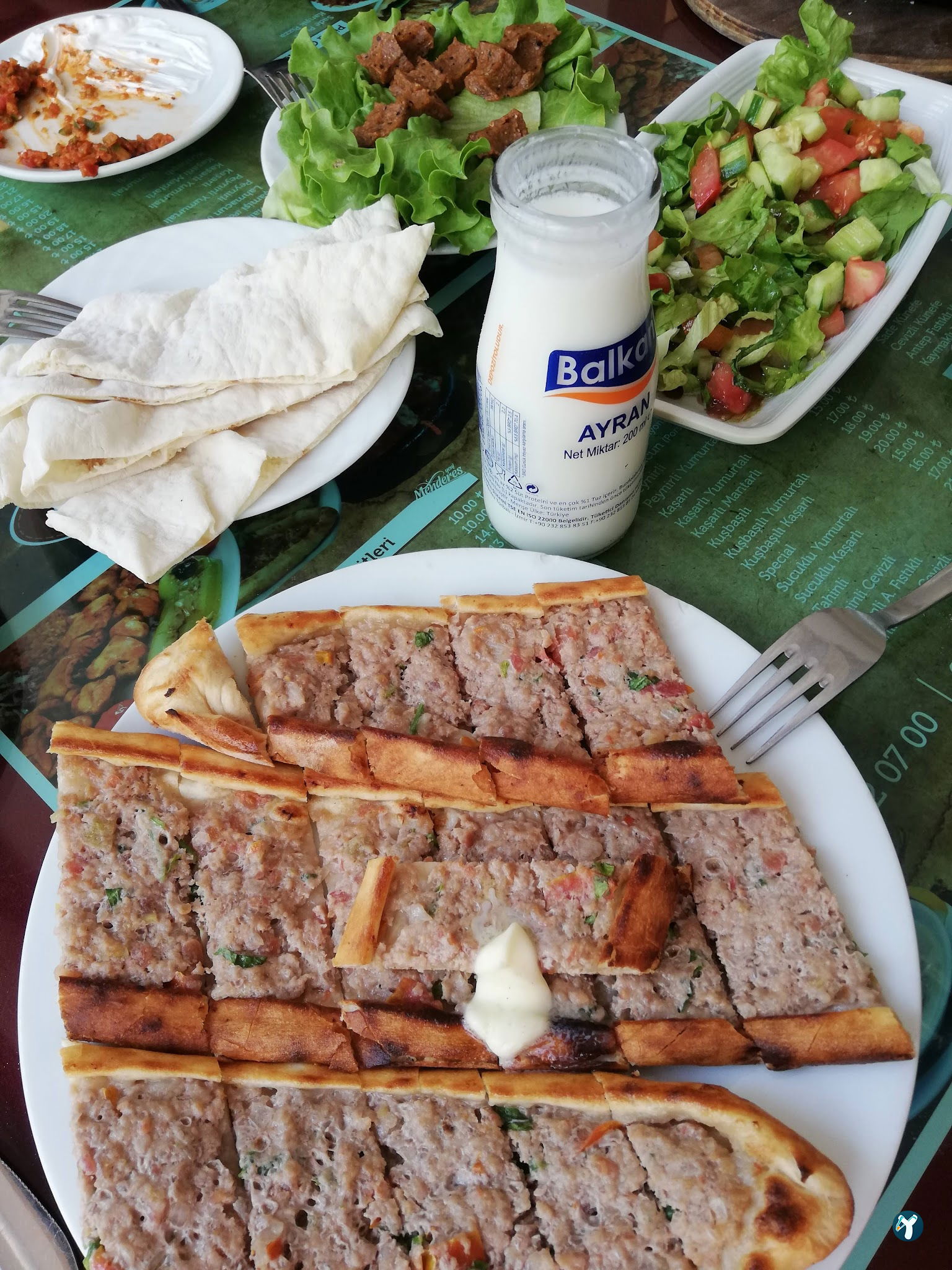 Yeni Menderes Pide